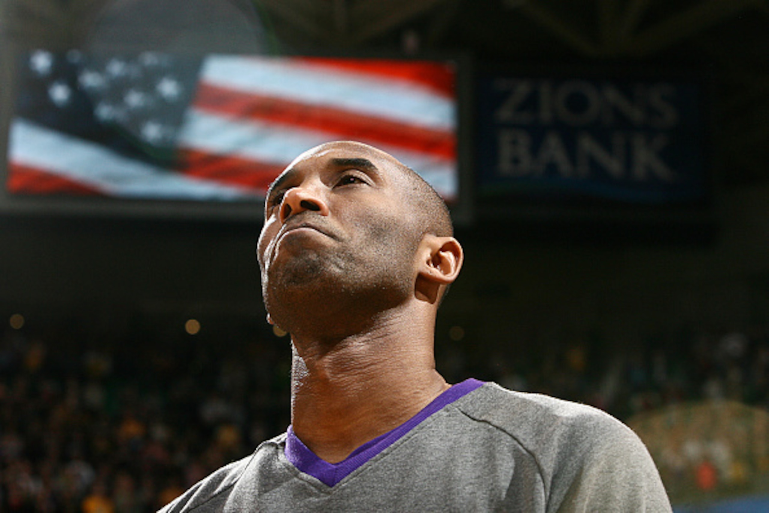 SALT LAKE CITY, UT - JANUARY 16: Kobe Bryant #24 of the Los Angeles Lakers stands for a moment of silence during the National Anthem before the game against the Utah Jazz on January 16, 2016 at EnergySolutions Arena in Salt Lake City, Utah. NOTE TO USER: SALT LAKE CITY, UT - JANUARY 16: Kobe Bryant #24 of the Los Angeles Lakers stands for a moment of silence during the National Anthem before the game against the Utah Jazz on January 16, 2016 at EnergySolutions Arena in Salt Lake City, Utah. NOTE TO USER: