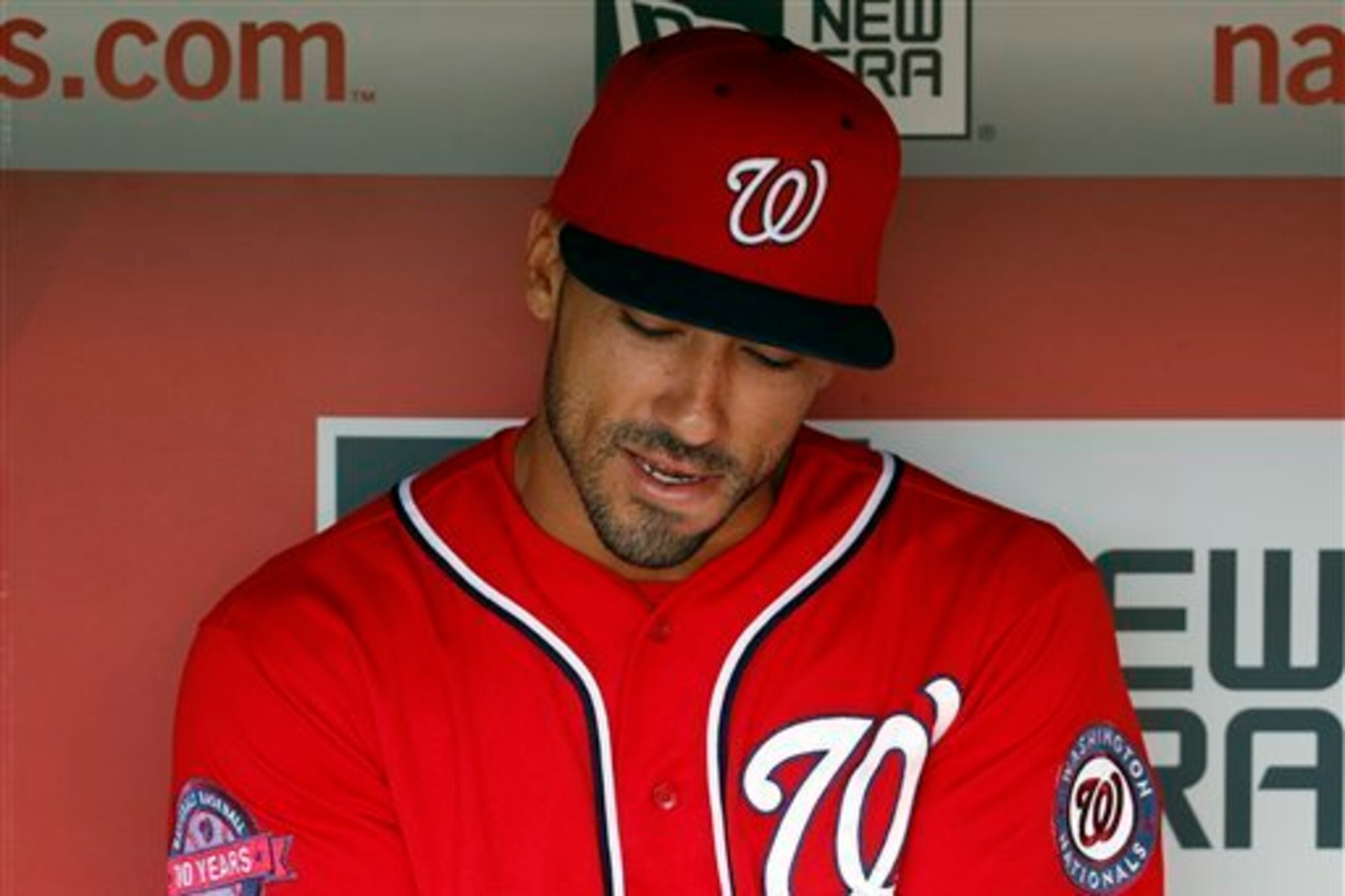 Ian Desmond is one of the free-agent infielders who just can't catch a break.