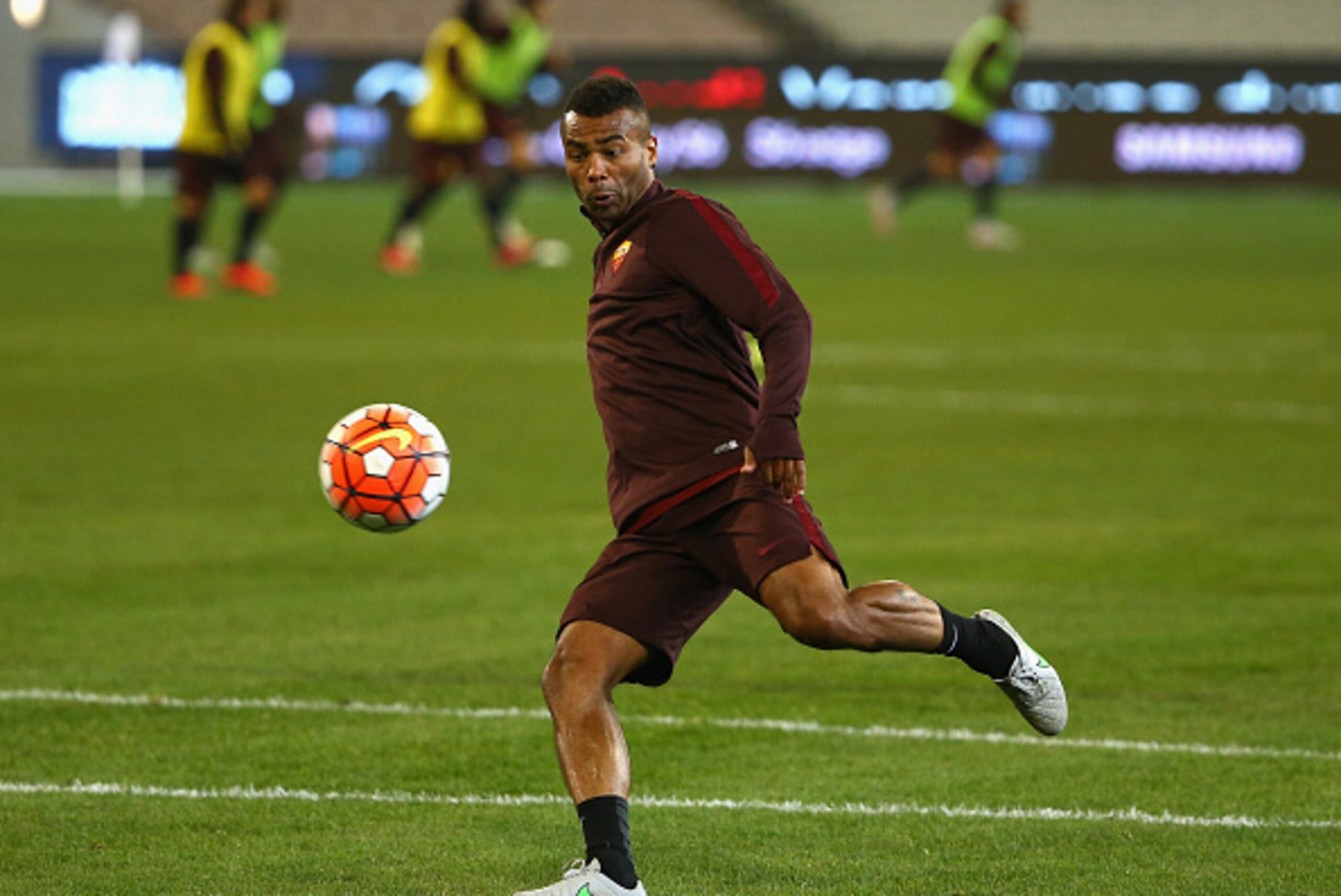 MELBOURNE, AUSTRALIA - JULY 17:  Ashley Cole of AS Roma kicks the ball during an AS Roma training session at Melbourne Cricket Ground on July 17, 2015 in Melbourne, Australia.  (Photo by Robert Cianflone/Getty Images)