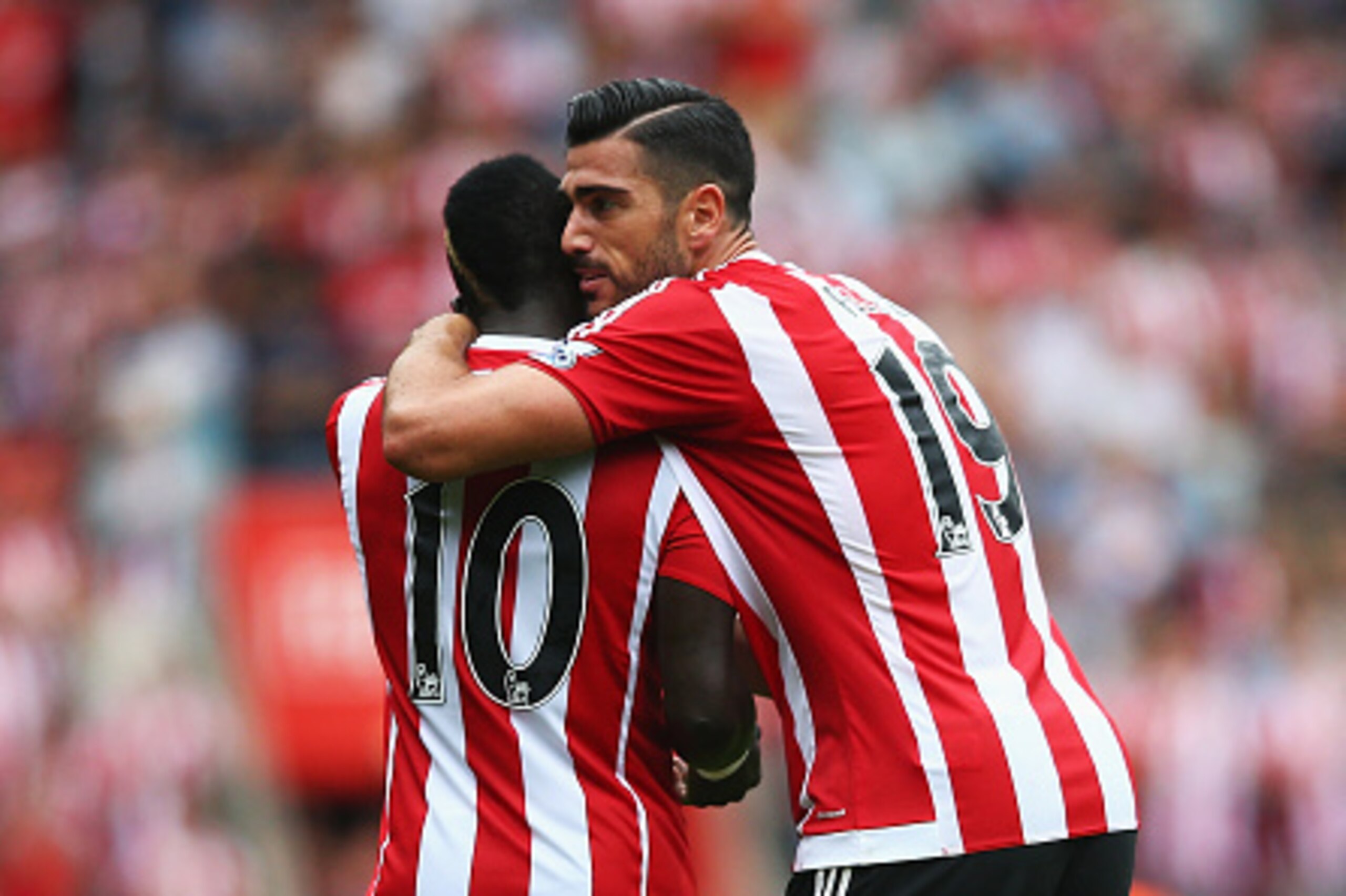 SOUTHAMPTON, ENGLAND - AUGUST 30:  Graziano Pelle (R) of Southampton celebrates scoring the opening goal with team mate Sadio Mane during the Barclays Premier League match between Southampton and Norwich City at St Mary's Stadium on August 30, 2015 in Sou