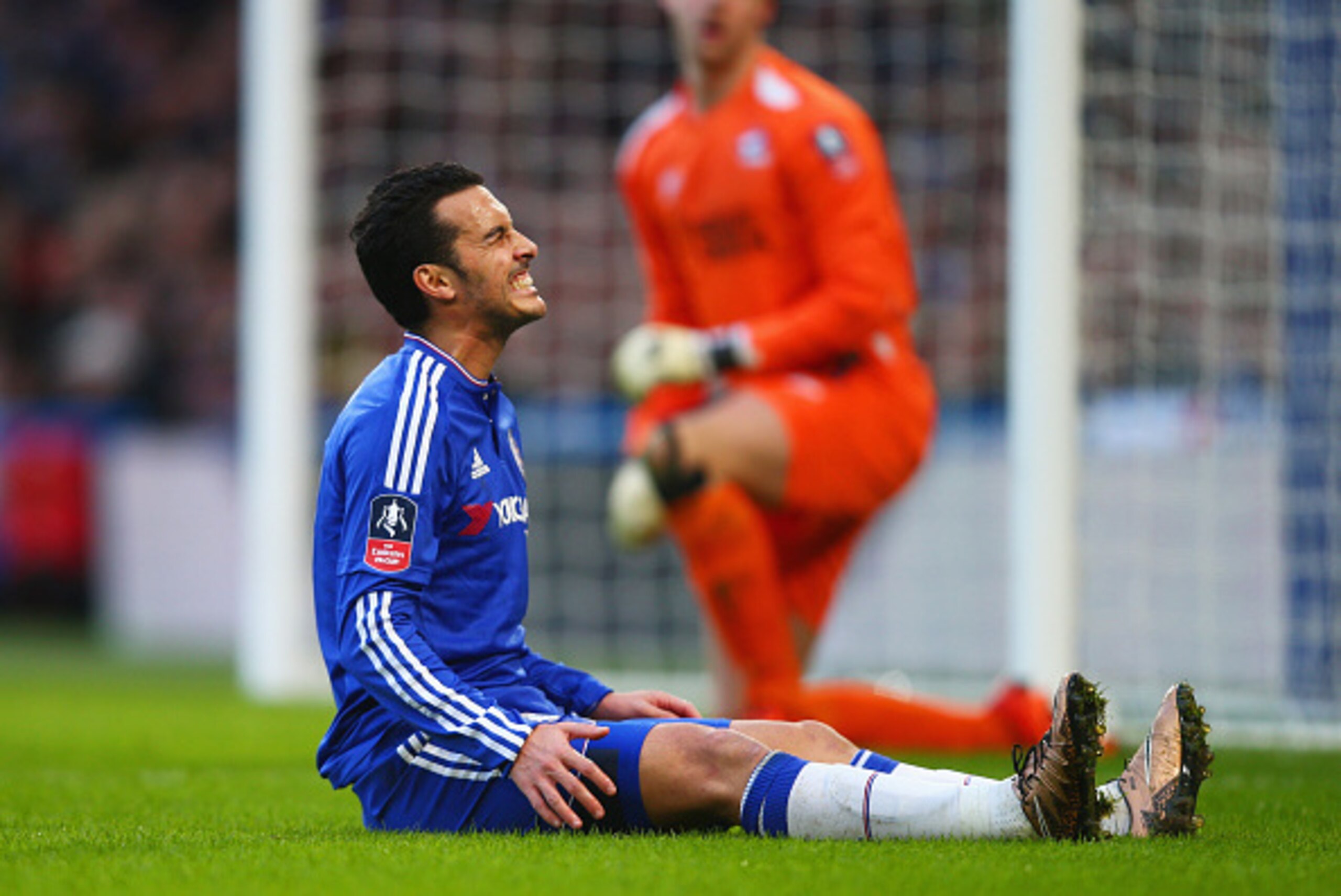 LONDON, ENGLAND - JANUARY 10:  Pedro of Chelsea reacts after a missed chance during the Emirates FA Cup third round match between Chelsea and Scunthorpe United at Stamford Bridge on January 10, 2016 in London, England.  (Photo by Clive Rose/Getty Images)
