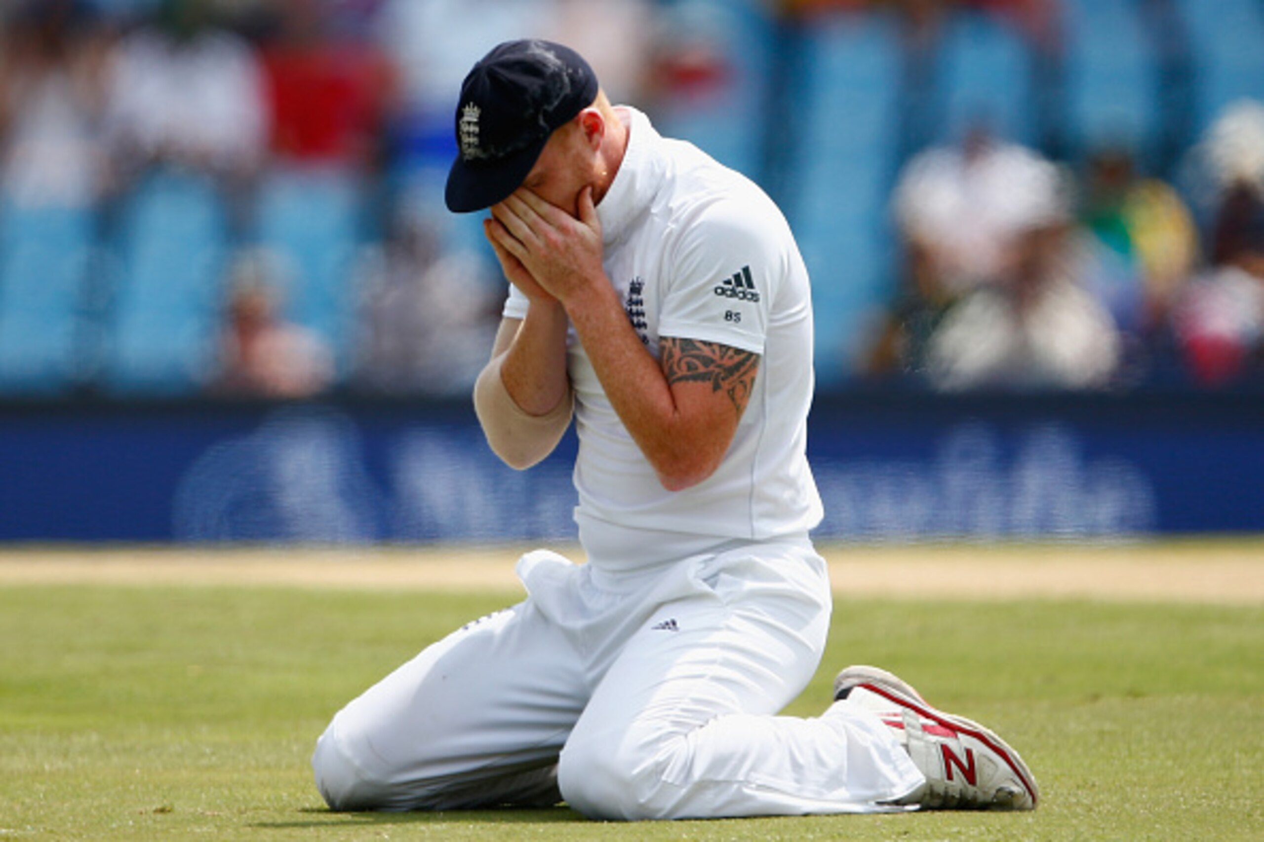 CENTURION, SOUTH AFRICA - JANUARY 23:  Ben Stokes of England reacts after a missed catch chance off James Anderson's bowling during day two of the 4th Test at Supersport Park on January 23, 2016 in Centurion, South Africa.  (Photo by Julian Finney/Getty I