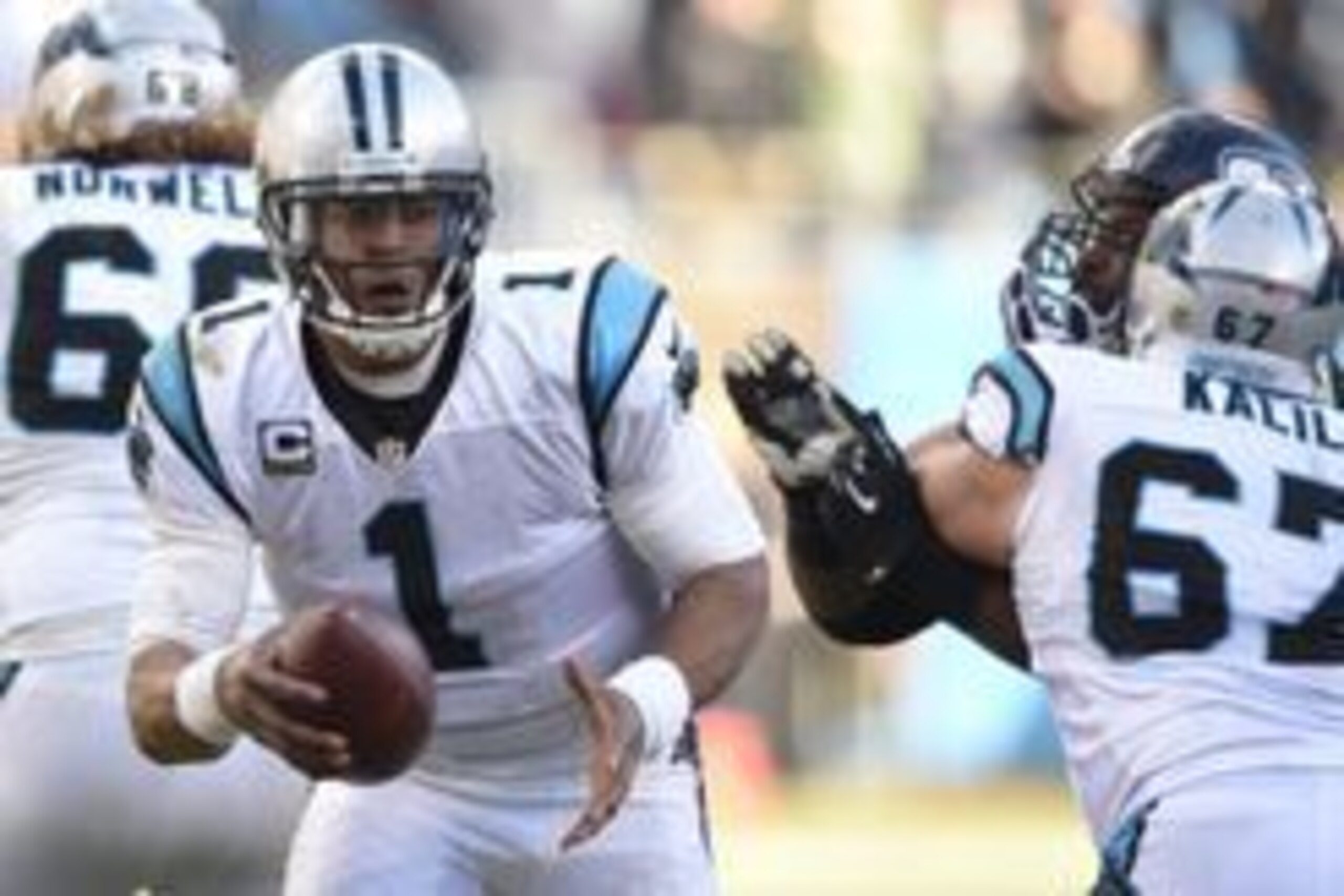 Jan 17, 2016; Charlotte, NC, USA; Carolina Panthers quarterback Cam Newton (1) looks for the handoff during the fourth quarter against the Seattle Seahawks  in a NFC Divisional round playoff game at Bank of America Stadium. Mandatory Credit: John David Me