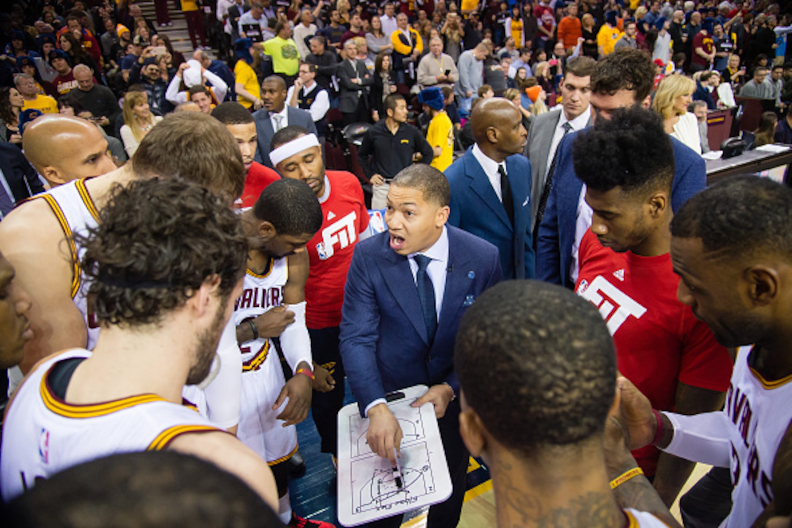 CLEVELAND, OH - JANUARY 23: Tyronn Lue of the Cleveland Cavaliers talks to the team prior to the game against the Chicago Bulls at Quicken Loans Arena on January 23, 2016 in Cleveland, Ohio. NOTE TO USER: User expressly acknowledges and agrees that, by do
