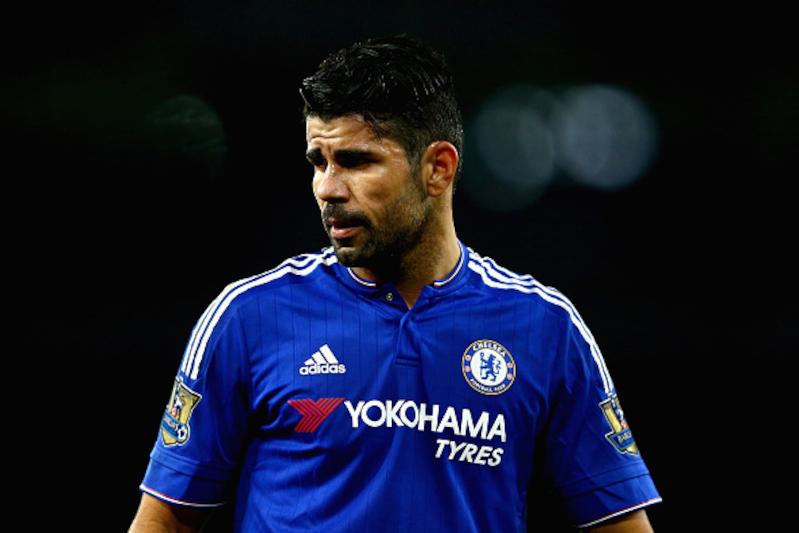 LONDON, ENGLAND - JANUARY 24:  Diego Costa of Chelsea looks on during the Barclays Premier League match between Arsenal and Chelsea at The Emirates Stadium on January 24, 2016 in London, England.  (Photo by Clive Mason/Getty Images)