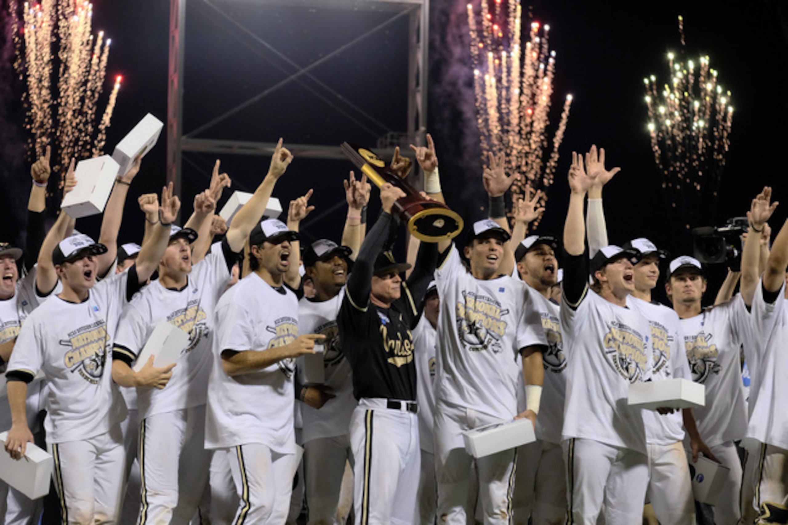 Corbin with his championship team in 2014.