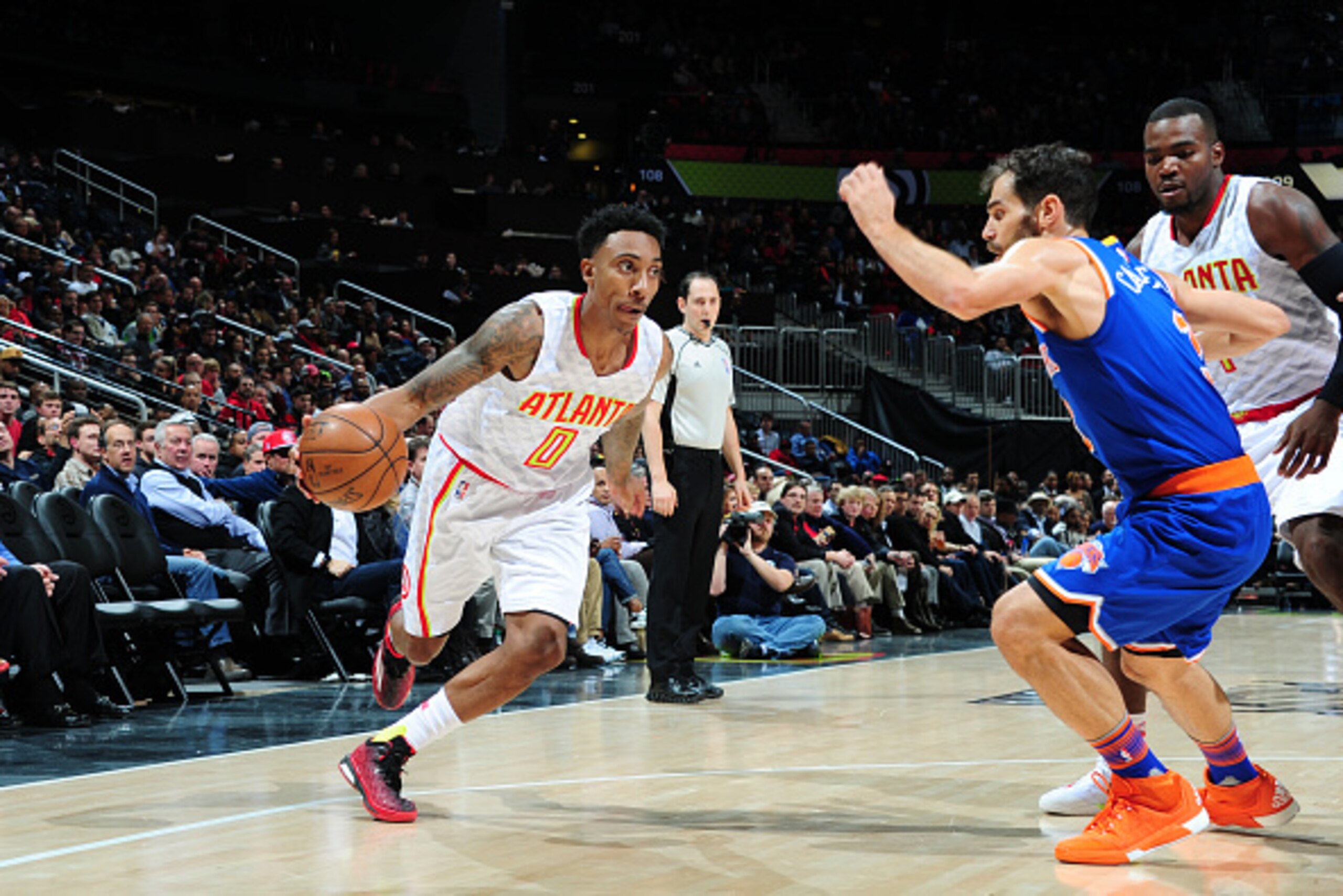 ATLANTA, GA - JANUARY 5: Jeff Teague #0 of the Atlanta Hawks drives to the basket against the New York Knicks during the game on January 5, 2016 at Philips Arena in Atlanta, Georgia. NOTE TO USER: User expressly acknowledges and agrees that, by downloadin
