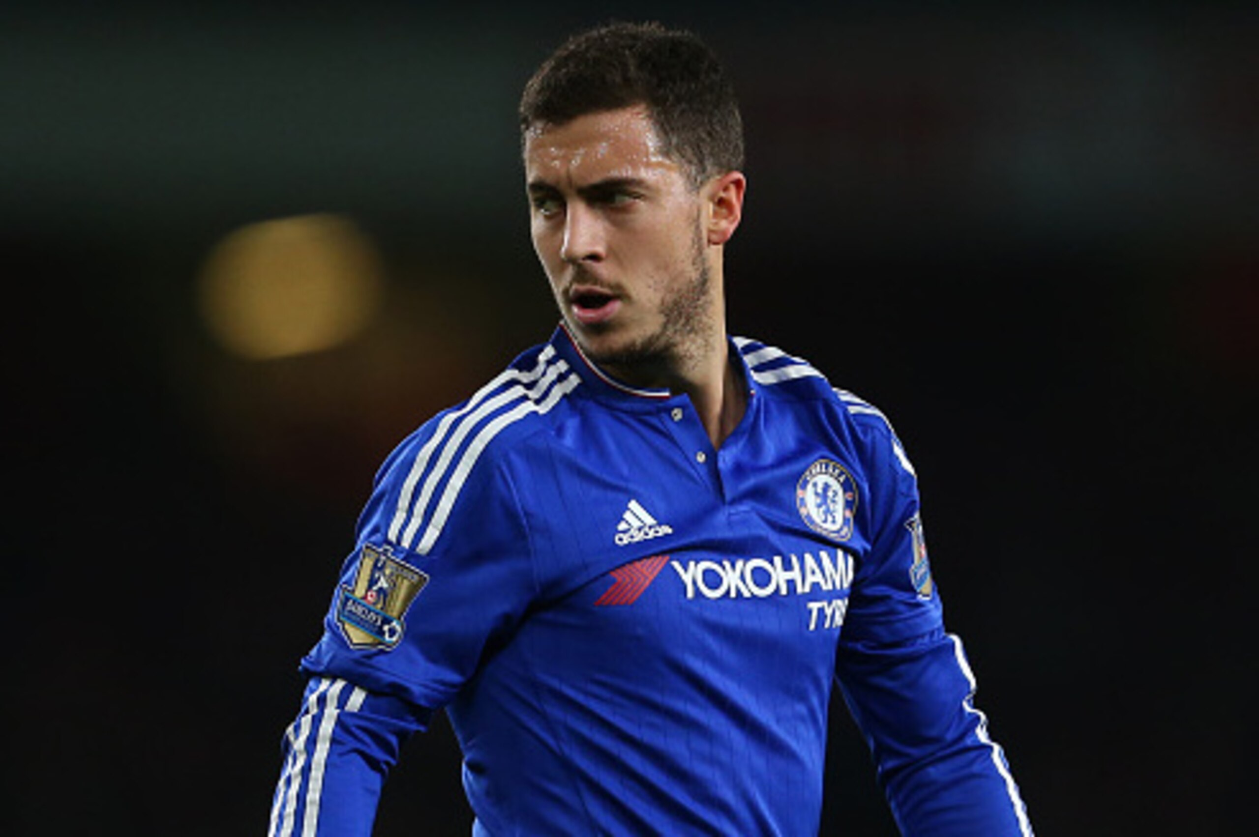 LONDON, ENGLAND - JANUARY 24: Eden Hazard of Chelsea during the Barclays Premier League match between Arsenal and Chelsea at the Emirates Stadium on January 24, 2016 in London, England. (Photo by Catherine Ivill - AMA/Getty Images)