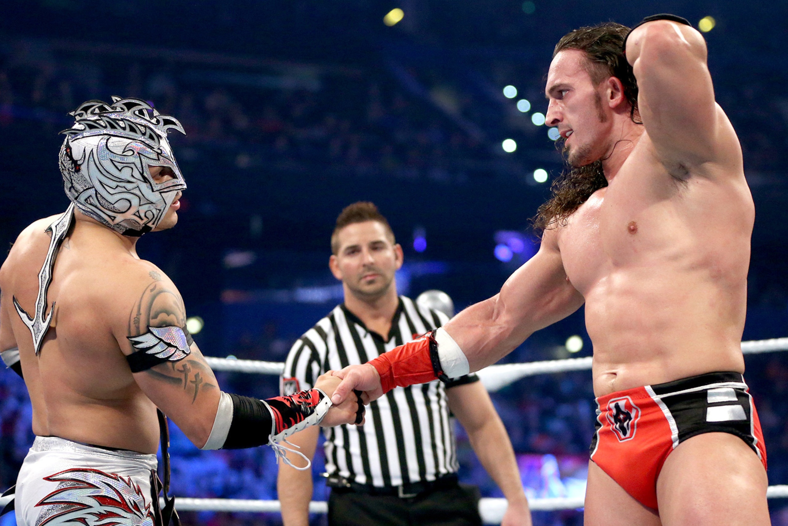 The challenger overshadowed the champion.
