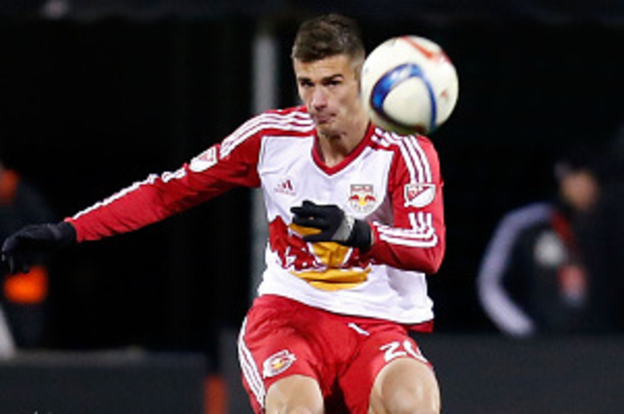 COLUMBUS, OH - NOVEMBER 22: Matt Miazga #20 of the New York Red Bulls controls the ball during the match against the Columbus Crew SC on November 22, 2015 at MAPFRE Stadium in Columbus, Ohio. (Photo by Kirk Irwin/Getty Images)