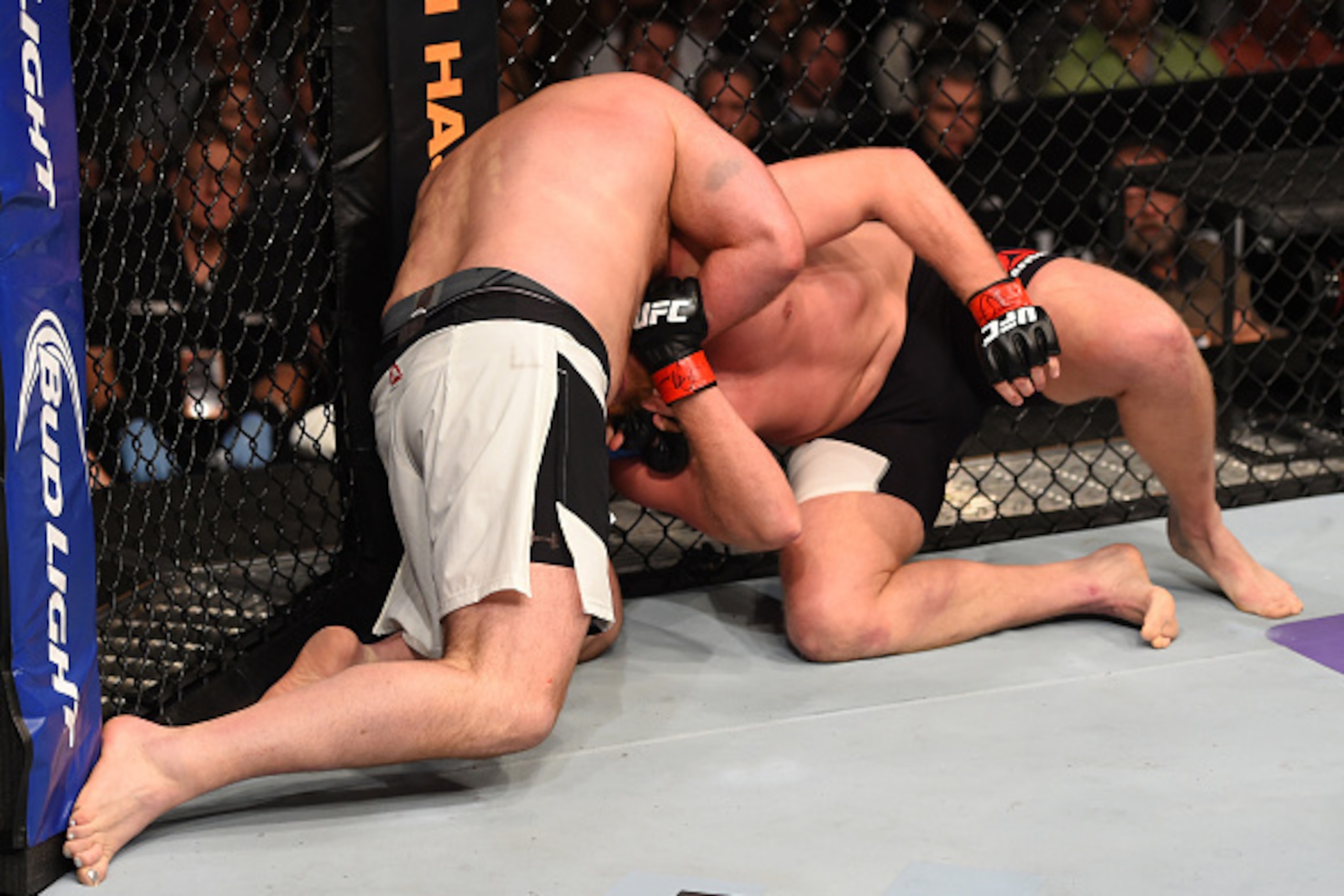 NEWARK, NJ - JANUARY 30:  (L-R) Ben Rothwell submits Josh Barnett in their heavyweight bout during the UFC Fight Night event at the Prudential Center on January 30, 2016 in Newark, New Jersey. (Photo by Josh Hedges/Zuffa LLC/Zuffa LLC via Getty Images)