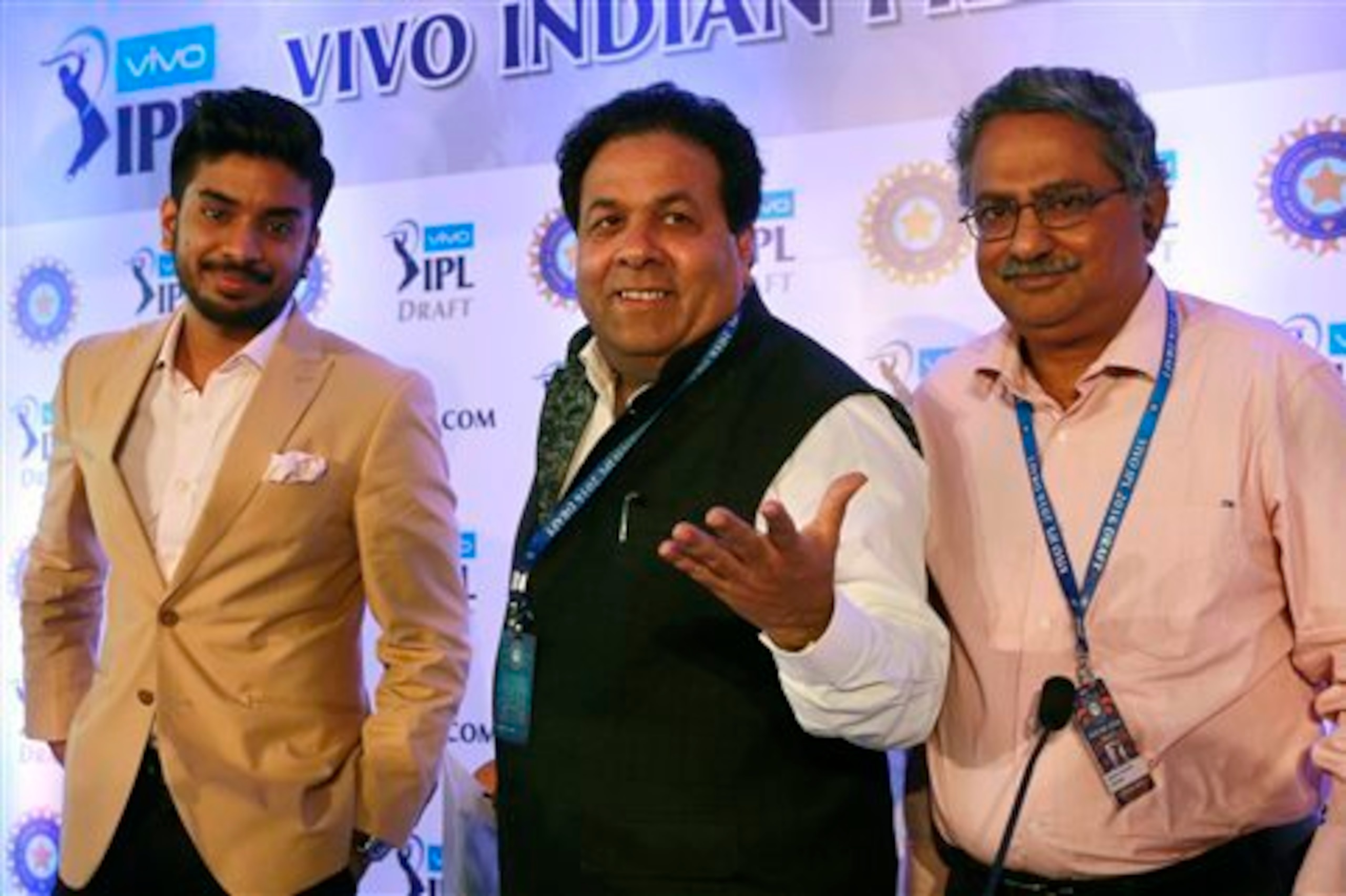 The eight IPL teams face a fight to recruit the best players.