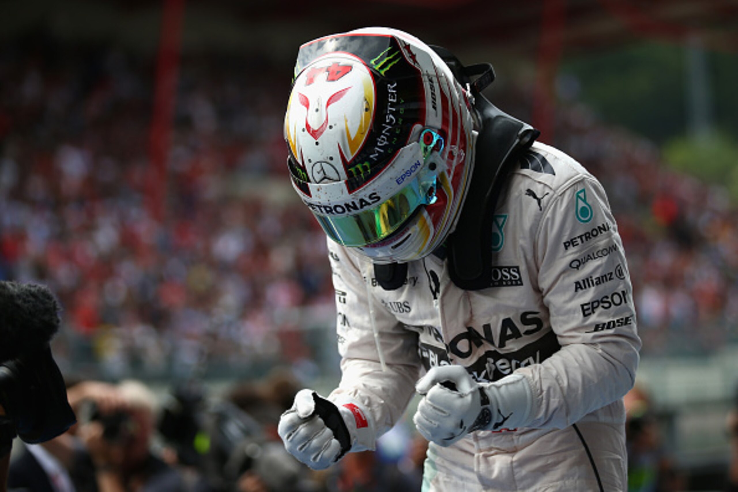 SPA, BELGIUM - AUGUST 23:  Lewis Hamilton of Great Britain and Mercedes GP celebrates in parc ferme after winning the Formula One Grand Prix of Belgium at Circuit de Spa-Francorchamps on August 23, 2015 in Spa, Belgium.  (Photo by Paul Gilham/Getty Images