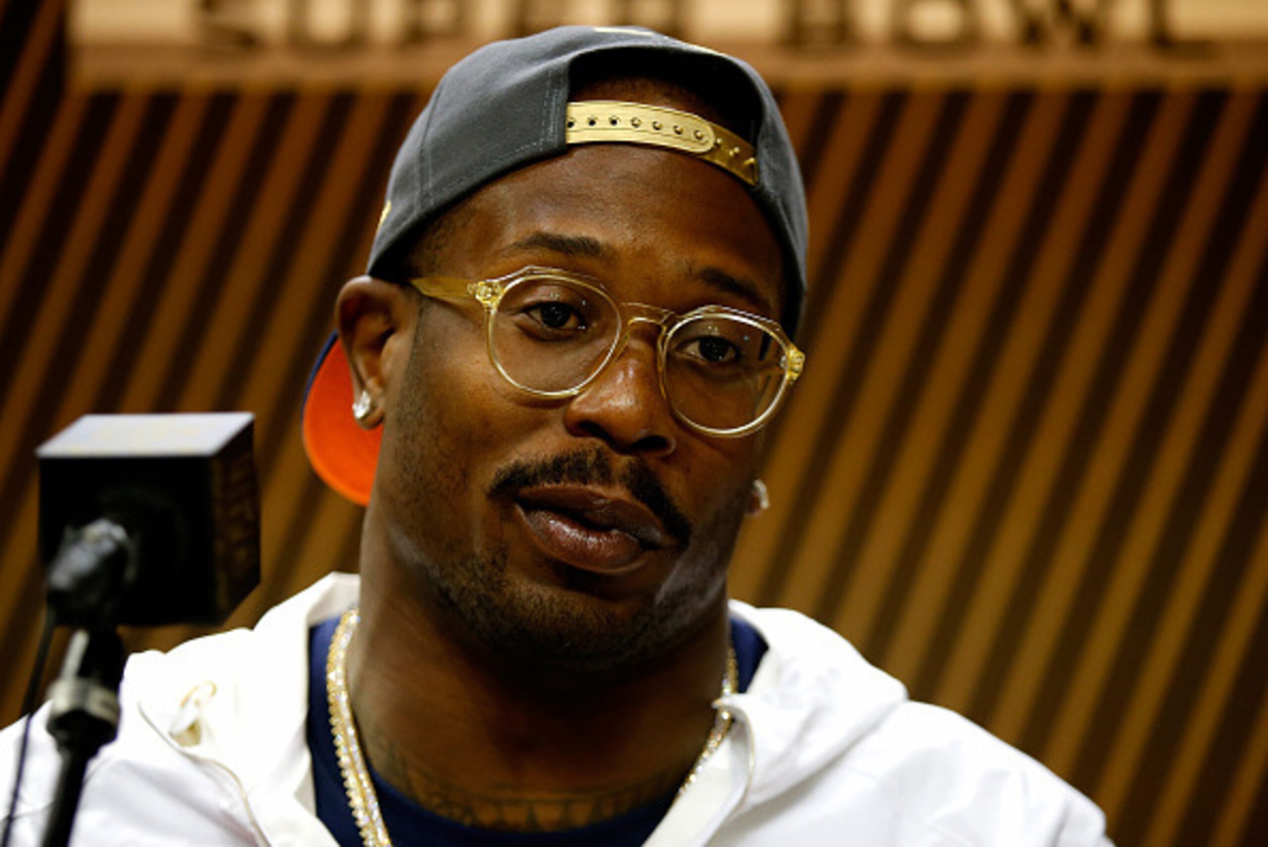 SAN JOSE, CA - FEBRUARY 01:  Von Miller #58 of the Denver Broncos addresses the media at Super Bowl Opening Night Fueled by Gatorade at SAP Center on February 1, 2016 in San Jose, California.  (Photo by Ezra Shaw/Getty Images)