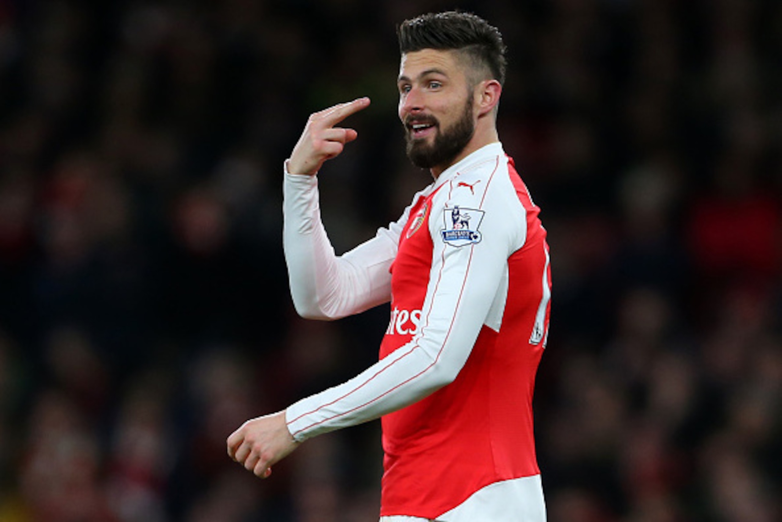 LONDON, ENGLAND - FEBRUARY 02 : Olivier Giroud of Arsenal during the Barclays Premier League match between Arsenal and Southampton at the Emirates Stadium on February 2, 2016 in London, England. (Photo by Catherine Ivill - AMA/Getty Images) LONDON, ENGLAND - FEBRUARY 02 : Olivier Giroud of Arsenal during the Barclays Premier League match between Arsenal and Southampton at the Emirates Stadium on February 2, 2016 in London, England. (Photo by Catherine Ivill - AMA/Getty Images)