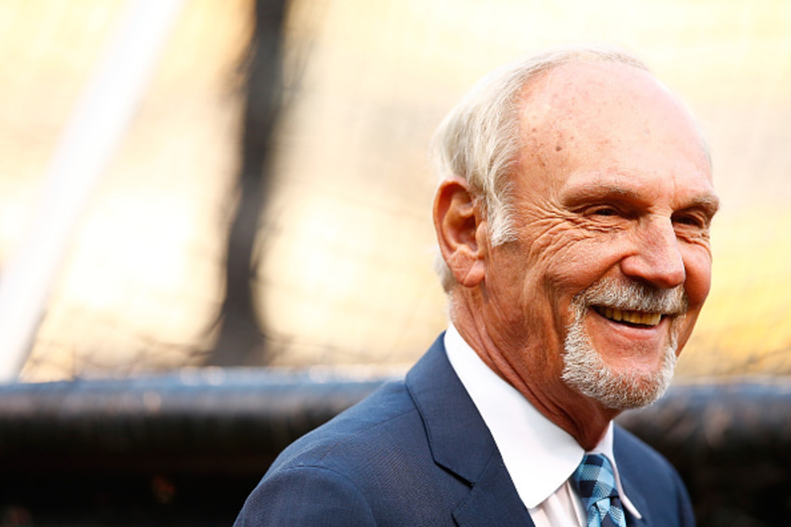 PITTSBURGH, PA - OCTOBER 07:  Jim Leyland of the Detroit Tigers looks on during batting practice prior to the National League Wild Card game between the Pittsburgh Pirates and the Chicago Cubs at PNC Park on October 7, 2015 in Pittsburgh, Pennsylvania.  (