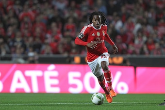 LISBON, PORTUGAL - JANUARY 23: Benfica's midfielder Renato Sanches during the match between SL Benfica and FC Arouca at Estadio da Luz on January 23, 2016 in Lisbon, Portugal.  (Photo by Carlos Rodrigues/Getty Images)