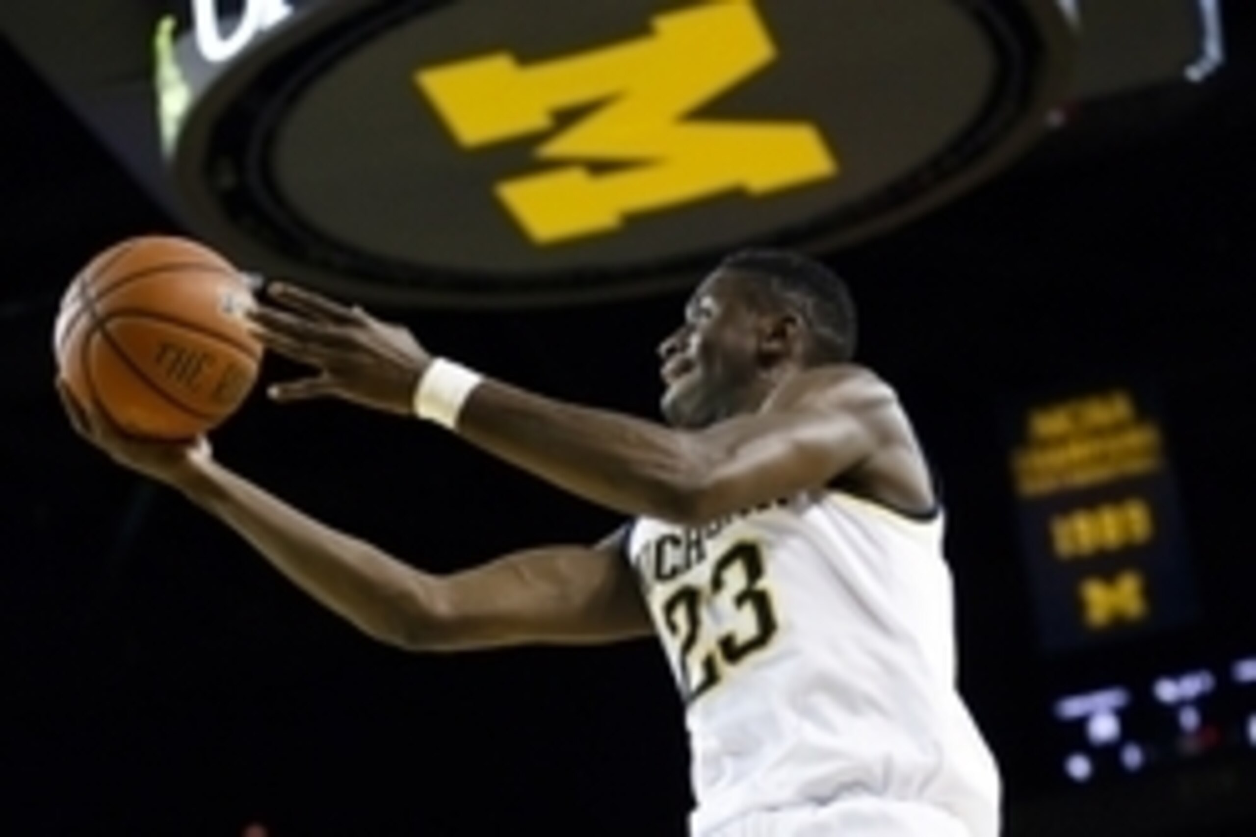 Dec 19, 2015; Ann Arbor, MI, USA; Michigan Wolverines guard Caris LeVert (23) goes to the basket in the first half against the Youngstown State Penguins at Crisler Center. Mandatory Credit: Rick Osentoski-USA TODAY Sports Dec 19, 2015; Ann Arbor, MI, USA; Michigan Wolverines guard Caris LeVert (23) goes to the basket in the first half against the Youngstown State Penguins at Crisler Center. Mandatory Credit: Rick Osentoski-USA TODAY Sports