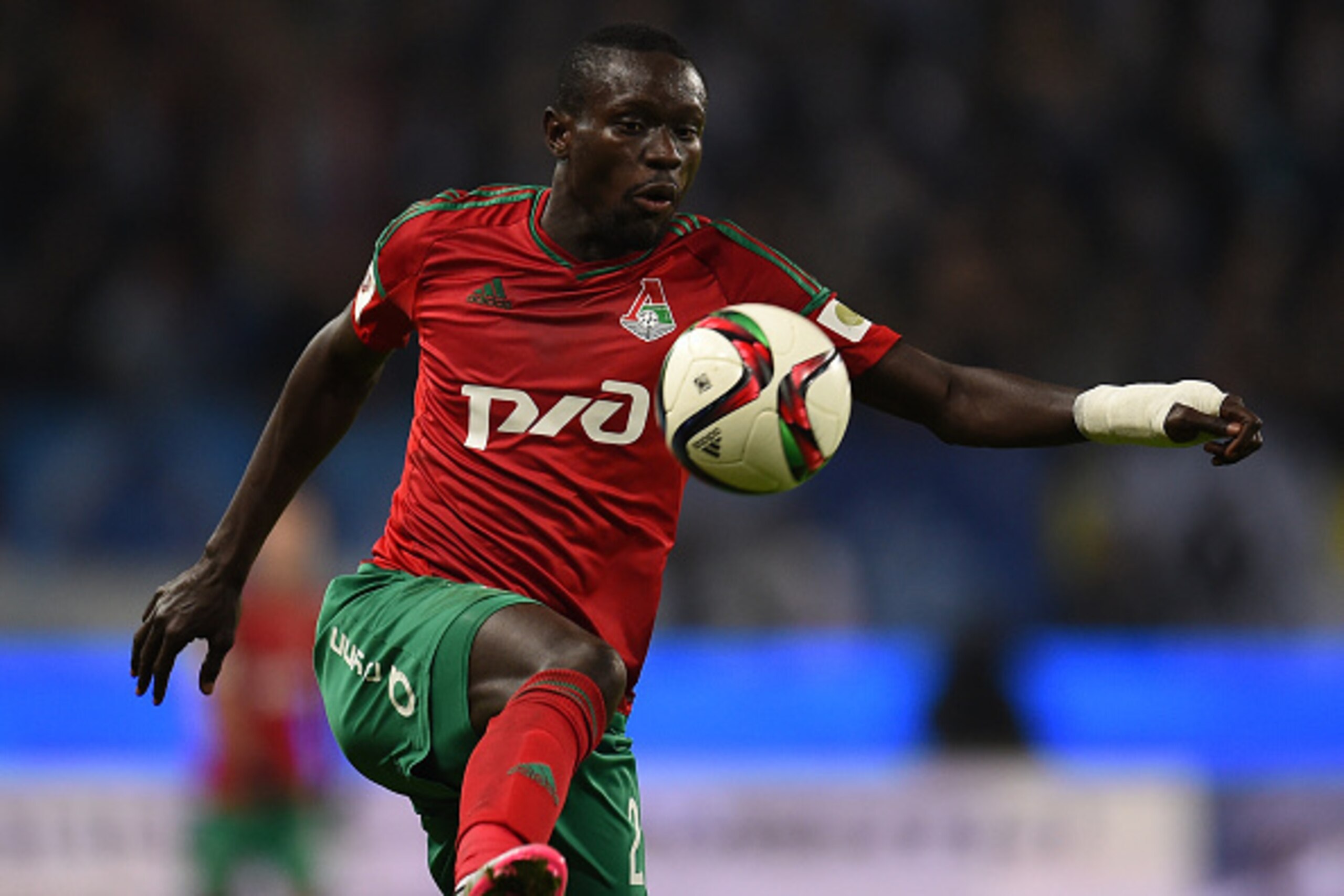 MOSCOW, RUSSIA - NOVEMBER 08: Baye Oumar Niasse of FC Lokomotiv Moscow in action during the Russian Premier League match between FC Lokomotiv Moscow and FC Zenit St. Petersburg at Lokomotiv Stadium on November 08, 2015 in Moscow, Russia. (Photo by Epsilon