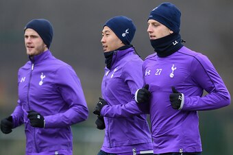 ENFIELD, ENGLAND - FEBRUARY 03: Eric Dier, 	Son Heung-Min and Kevin Wimmer look on during the Tottenham Hotspur training session on February 3, 2016 in Enfield, England.  (Photo by Michael Regan/Getty Images)