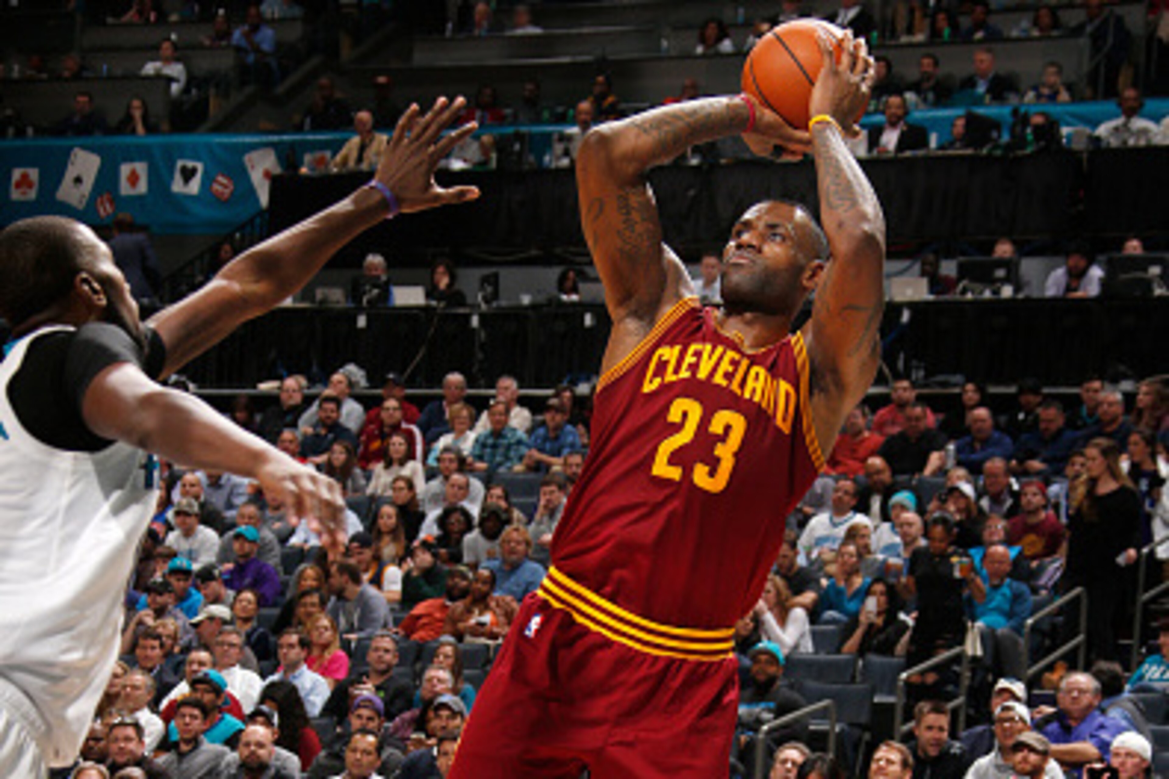 CHARLOTTE, NC - FEBRUARY 3: LeBron James #23 of the Cleveland Cavaliers shoots the ball during the game against the Charlotte Hornets on February 3, 2016 at Time Warner Cable Arena in Charlotte, North Carolina. NOTE TO USER: User expressly acknowledges an