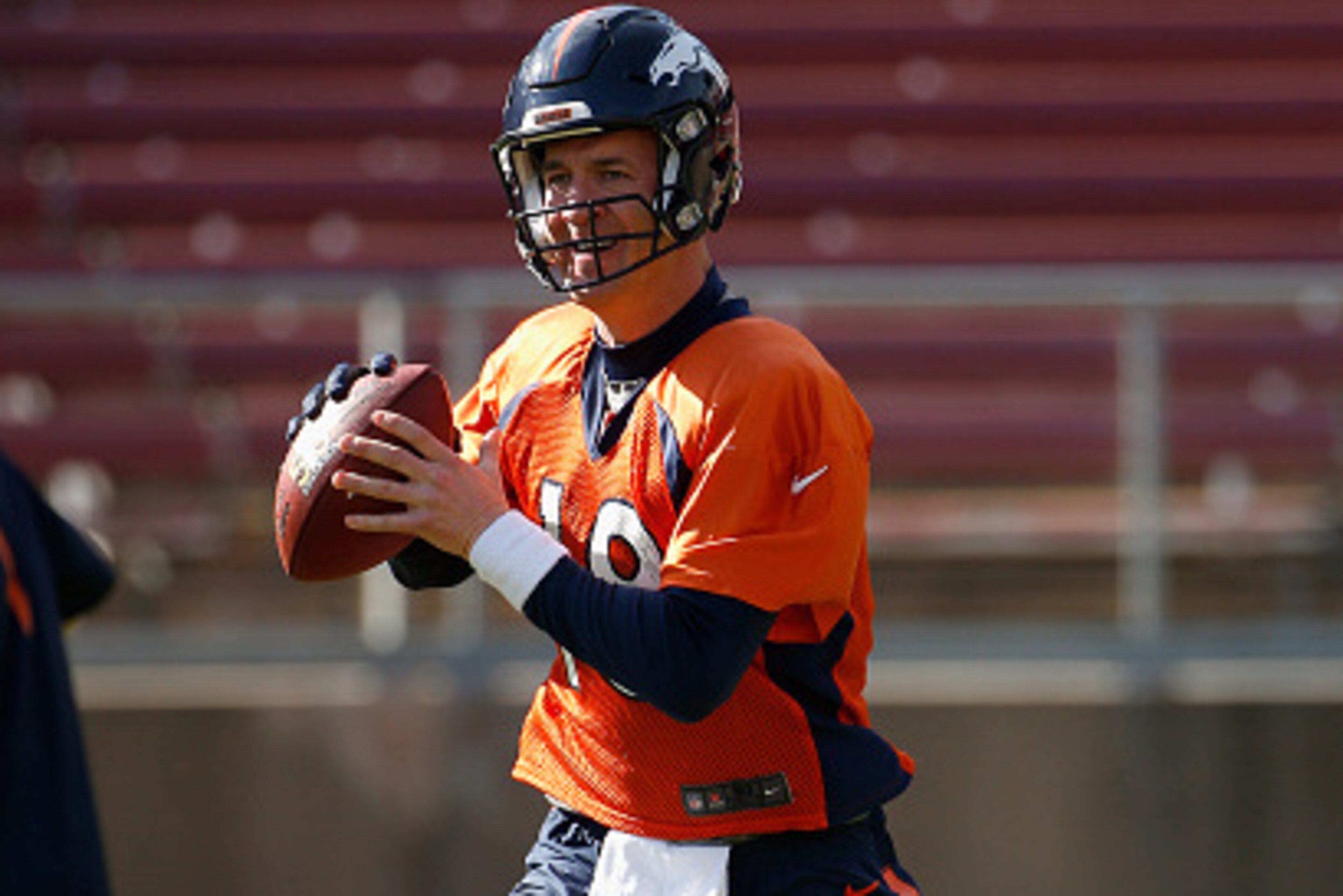 STANFORD, CA - FEBRUARY 04: Peyton Manning #18 of the Denver Broncos looks to pass the ball during practice at Stanford Stadium on February 4, 2016 in Stanford, California. The Broncos will play the Carolina Panthers in Super Bowl 50 on February 7, 2016. STANFORD, CA - FEBRUARY 04: Peyton Manning #18 of the Denver Broncos looks to pass the ball during practice at Stanford Stadium on February 4, 2016 in Stanford, California. The Broncos will play the Carolina Panthers in Super Bowl 50 on February 7, 2016.