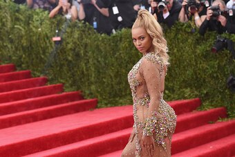 NEW YORK, NY - MAY 04:  Beyonce attends the 'China: Through The Looking Glass' Costume Institute Benefit Gala at the Metropolitan Museum of Art on May 4, 2015 in New York City.  (Photo by Mike Coppola/Getty Images)