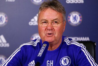 COBHAM, ENGLAND - FEBRUARY 05:  Interim manager Guus Hiddink of Chelsea talks to the media during a Chelsea Press Conference at Chelsea Training Ground on February 5, 2016 in Cobham, England.  (Photo by Clive Rose/Getty Images)