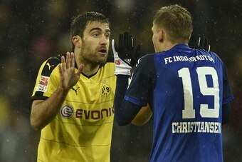 Sokratis Papastathopoulos is a solid defender but a big part of Dortmund's problems against pressing teams.