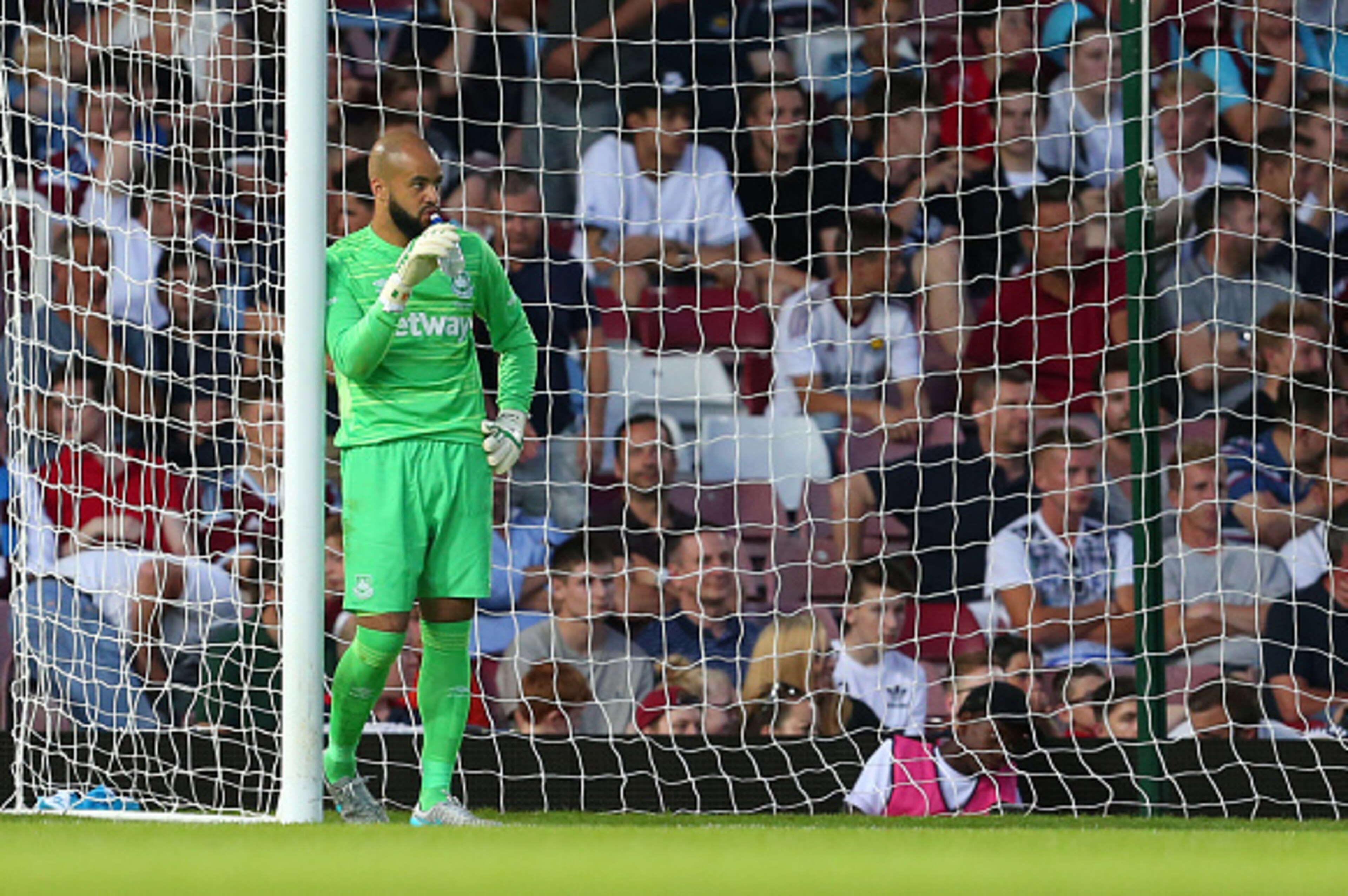 LONDON, ENGLAND - JULY 02:  Goalkeeper Darren Randolph of West Ham United has a drink as he leans against the post during the match during the UEFA Europa League Qualifier between West Ham United and FC Lusitans at the Boleyn Ground on July 02, 2015 in Lo