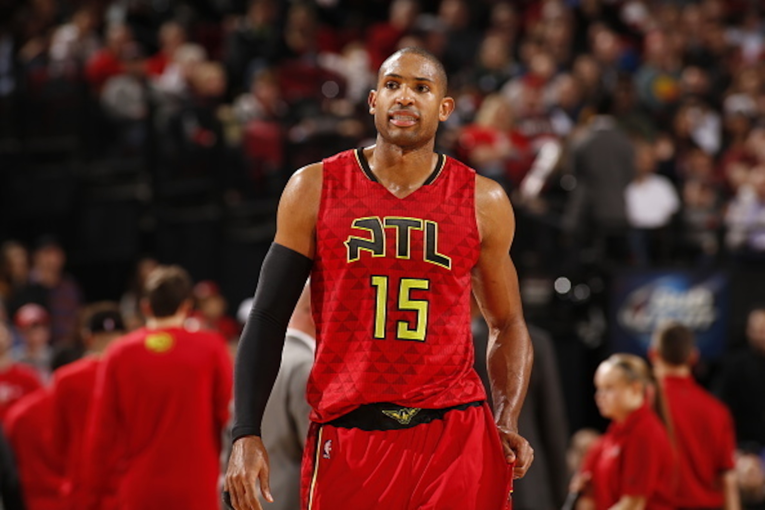 PORTLAND, OR - JANUARY 20: Al Horford #15 of the Atlanta Hawks during the game against the Portland Trail Blazers on January 20, 2016 at Moda Center in Portland, Oregon. NOTE TO USER: User expressly acknowledges and agrees that, by downloading and or usin