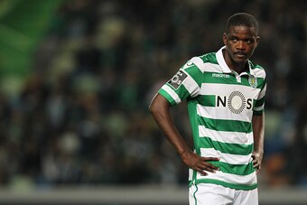 LISBON, PORTUGAL - JANUARY 30: Sporting's midfielder William Carvalho during the match between Sporting CP and A Academica de Coimbra for the Portuguese Primeira Liga at Jose Alvalade Stadium on January 30, 2016 in Lisbon, Portugal.  (Photo by Carlos Rodr