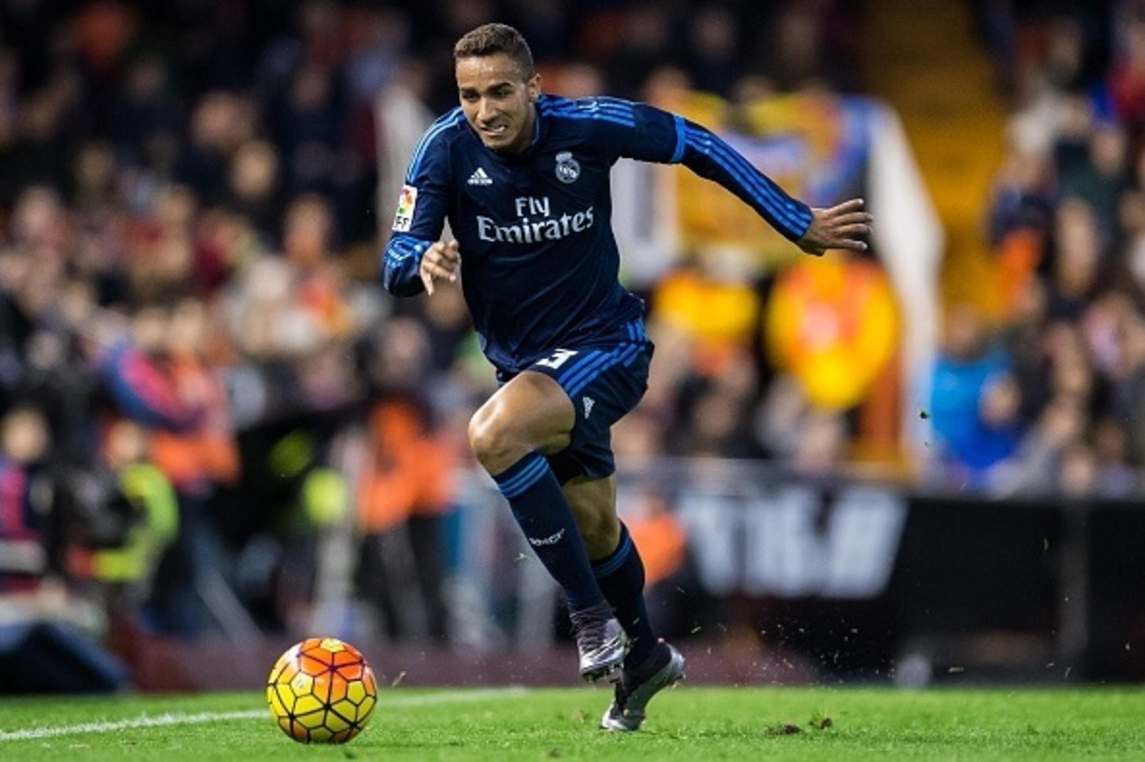 VALENCIA, SPAIN - JANUARY 03:  Danilo da Silva of Real Madrid CF in action during the Valencia CF vs Real Madrid CF as part of the Liga BBVA 2015-2016  at Estadi de Mestalla on January 3, 2016 in Valencia, Spain.  (Photo by Aitor Colomer/Power Sport Image