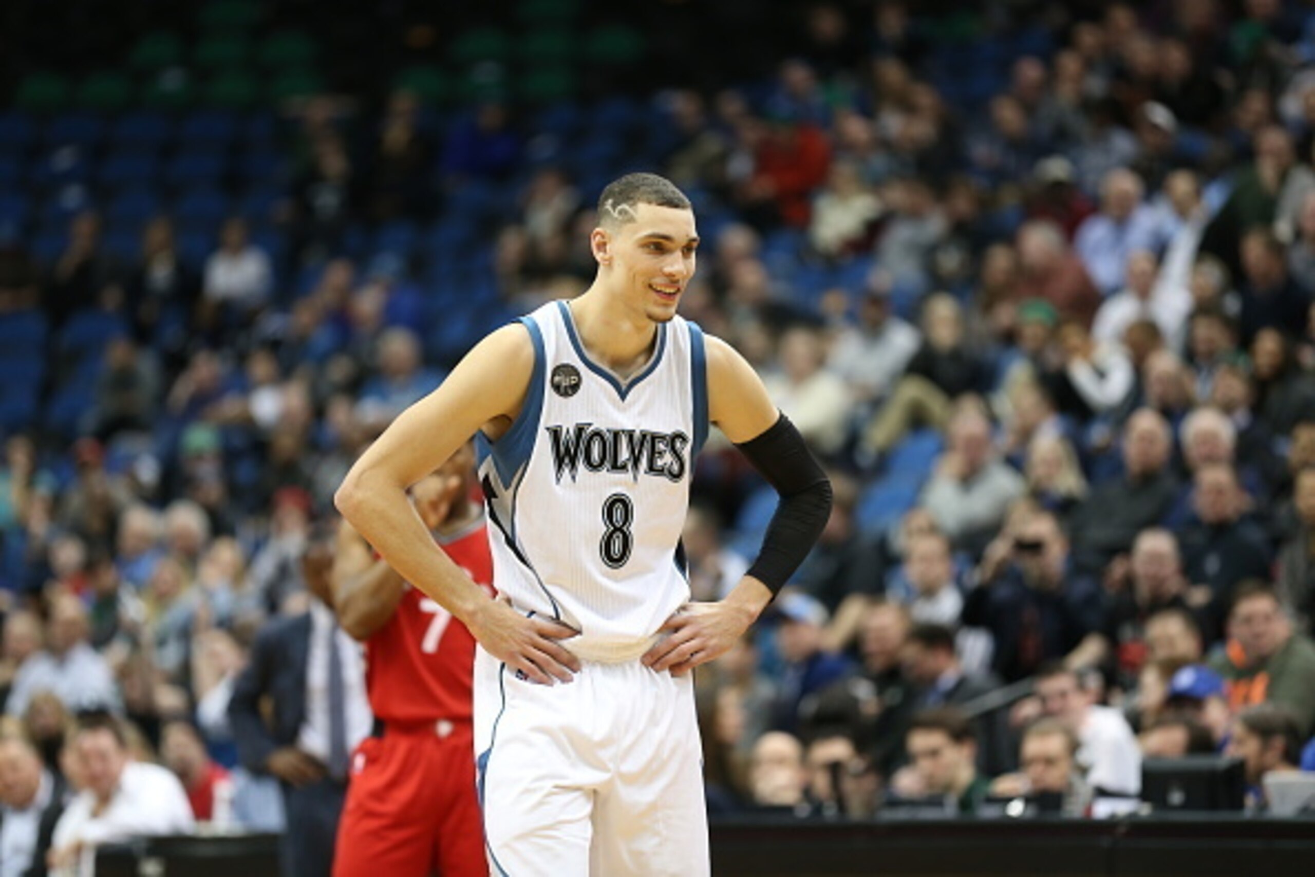 MINNEAPOLIS, MN - FEBRUARY 10:  Zach LaVine #8 of the Minnesota Timberwolves during the game against the Toronto Raptors on February 10, 2016 at Target Center in Minneapolis, Minnesota. NOTE TO USER: User expressly acknowledges and agrees that, by downloa