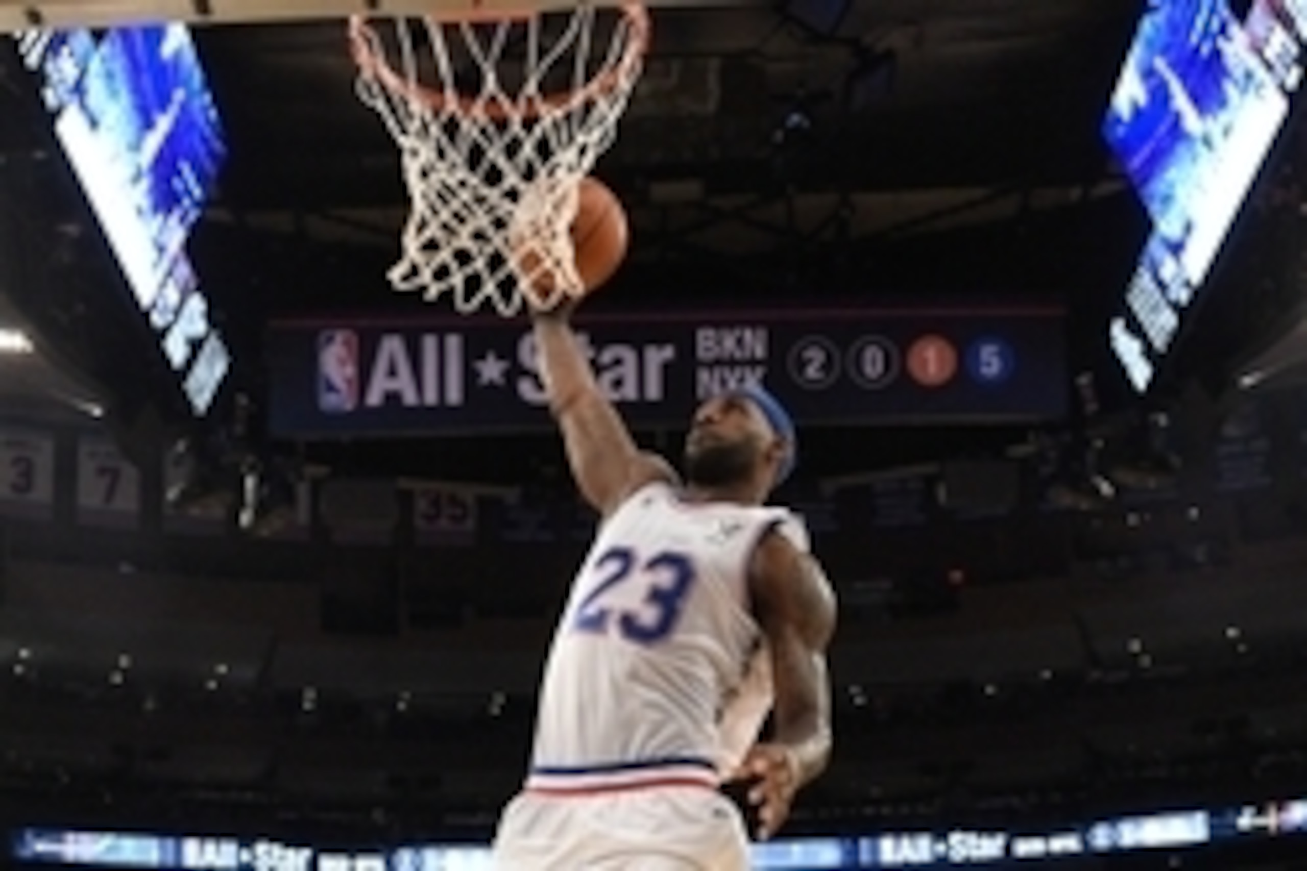 February 15, 2015; New York, NY, USA; Eastern Conference forward LeBron James of the Cleveland Cavaliers (23) dunks during the second half of the 2015 NBA All-Star Game at Madison Square Garden. The West defeated the East 163-158. Mandatory Credit: Bob Do