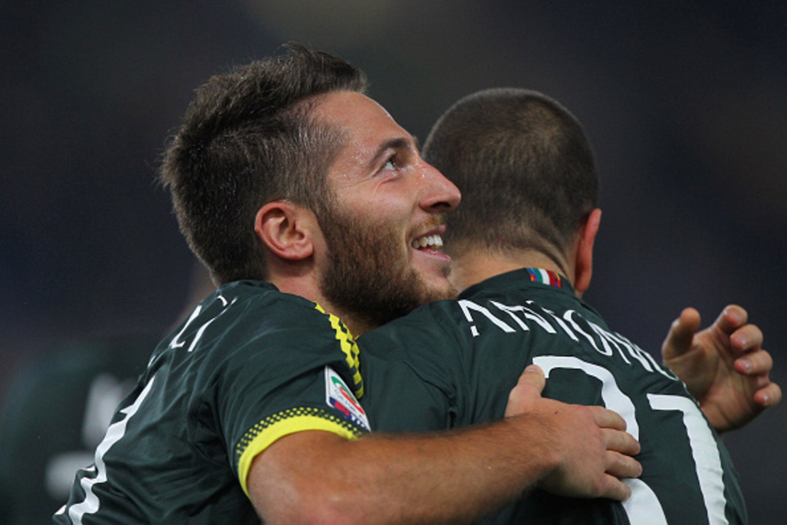 ROME, ITALY - NOVEMBER 01:  Andrea Bertolacci of AC Milan celebrates after scoring the opening goal during the Serie A match between SS Lazio and AC Milan at Stadio Olimpico on November 1, 2015 in Rome, Italy.  (Photo by Paolo Bruno/Getty Images)