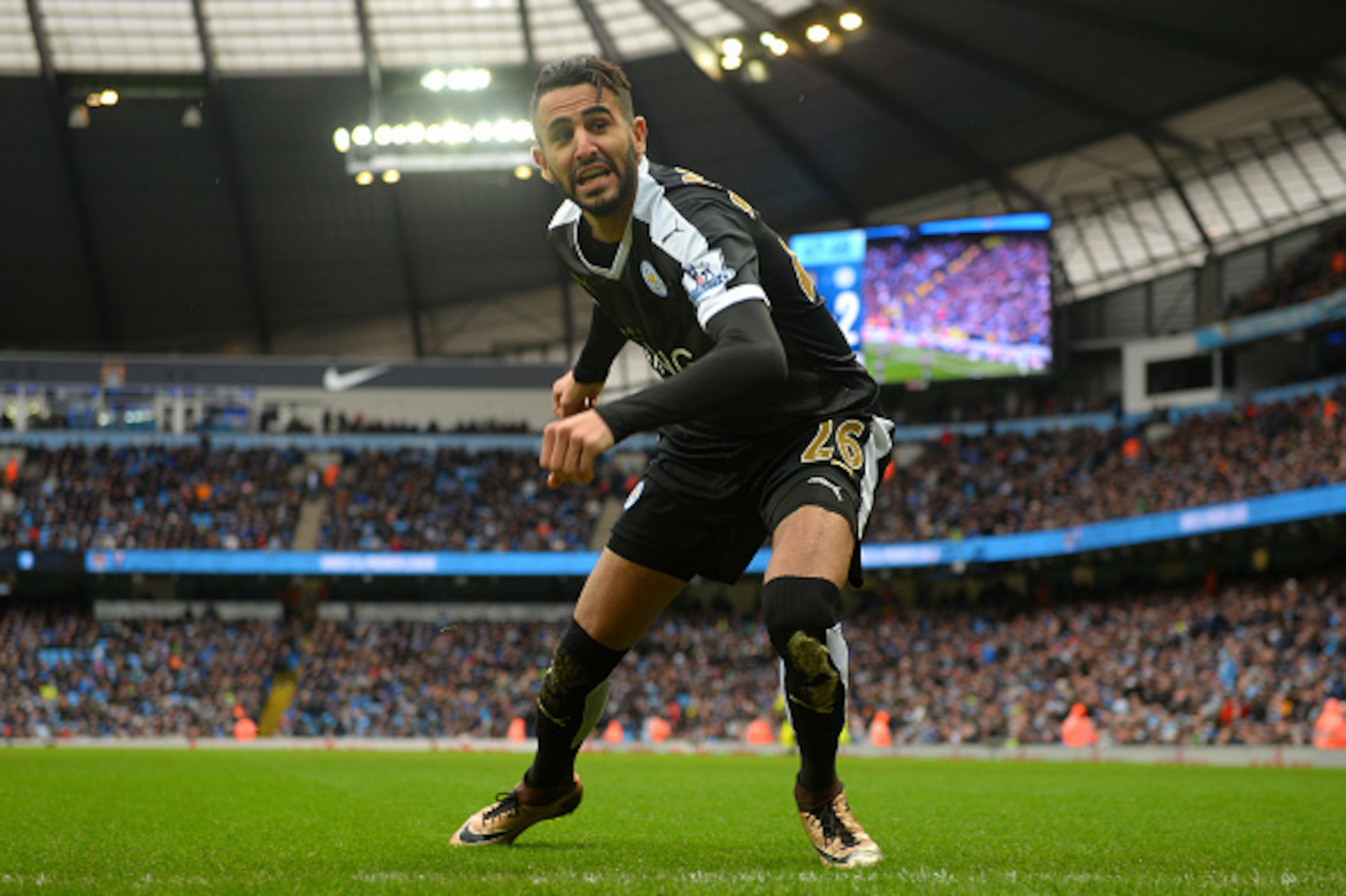 MANCHESTER, ENGLAND - FEBRUARY 06:  Riyad Mahrez of Leicester City celebrates scoring his team's second goal during the Barclays Premier League match between Manchester City and Leicester City at the Etihad Stadium on February 6, 2016 in Manchester, Engla