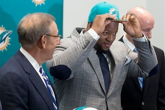 Suh was a landmark signing for the Dolphins in March.