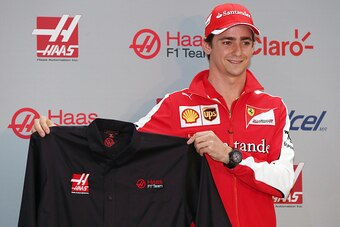 MEXICO CITY, MEXICO - OCTOBER 30:  Esteban Gutierrez announced as driver for Haas F1 Team on October 30, 2015 in Mexico City, Mexico.  (Photo by Andrew Hone/Getty Images for Haas)