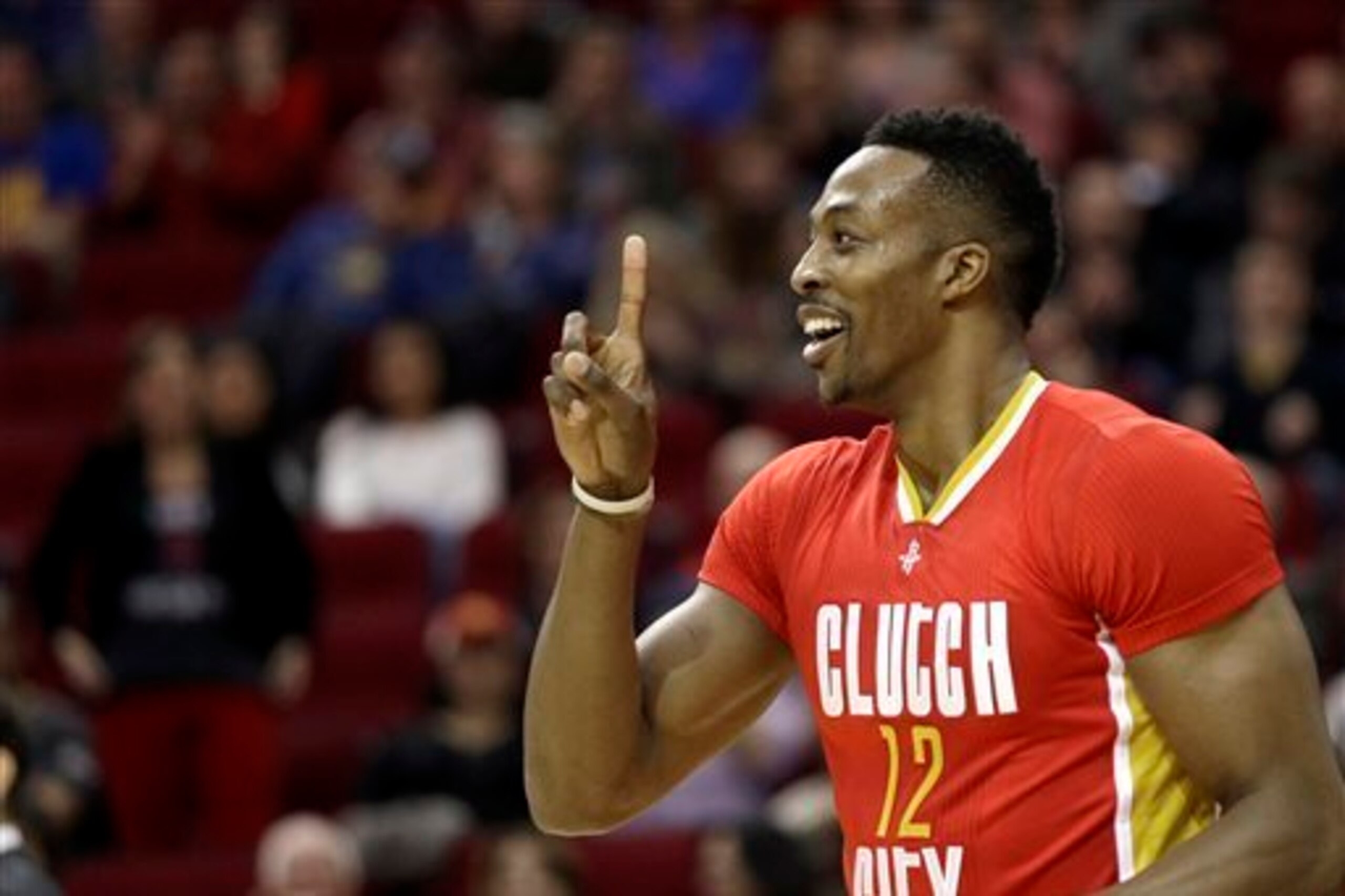Howard has worn out his welcome in Houston, but don't expect him to be gone at the deadline.