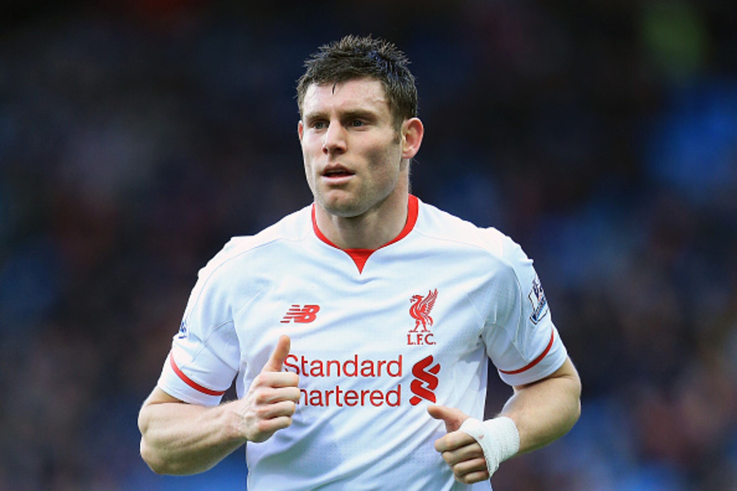 BIRMINGHAM, ENGLAND - FEBRUARY 14 : James Milner of Liverpool during the Barclays Premier League match between Aston Villa and Liverpool at Villa Park on February 14, 2016 in Birmingham, England. (Photo by James Baylis - AMA/ via Getty Images) BIRMINGHAM, ENGLAND - FEBRUARY 14 : James Milner of Liverpool during the Barclays Premier League match between Aston Villa and Liverpool at Villa Park on February 14, 2016 in Birmingham, England. (Photo by James Baylis - AMA/ via Getty Images)