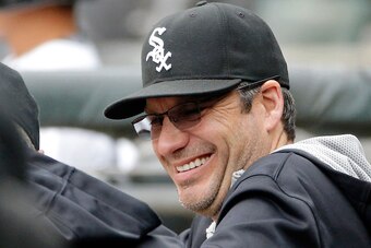 CHICAGO, IL - OCTOBER 04: Manager Robin Ventura #23 of the Chicago White Sox in the dugout before the game against the Detroit Tigers at U.S. Cellular Field on October 4, 2015 in Chicago, Illinois.  (Photo by Jon Durr/Getty Images)