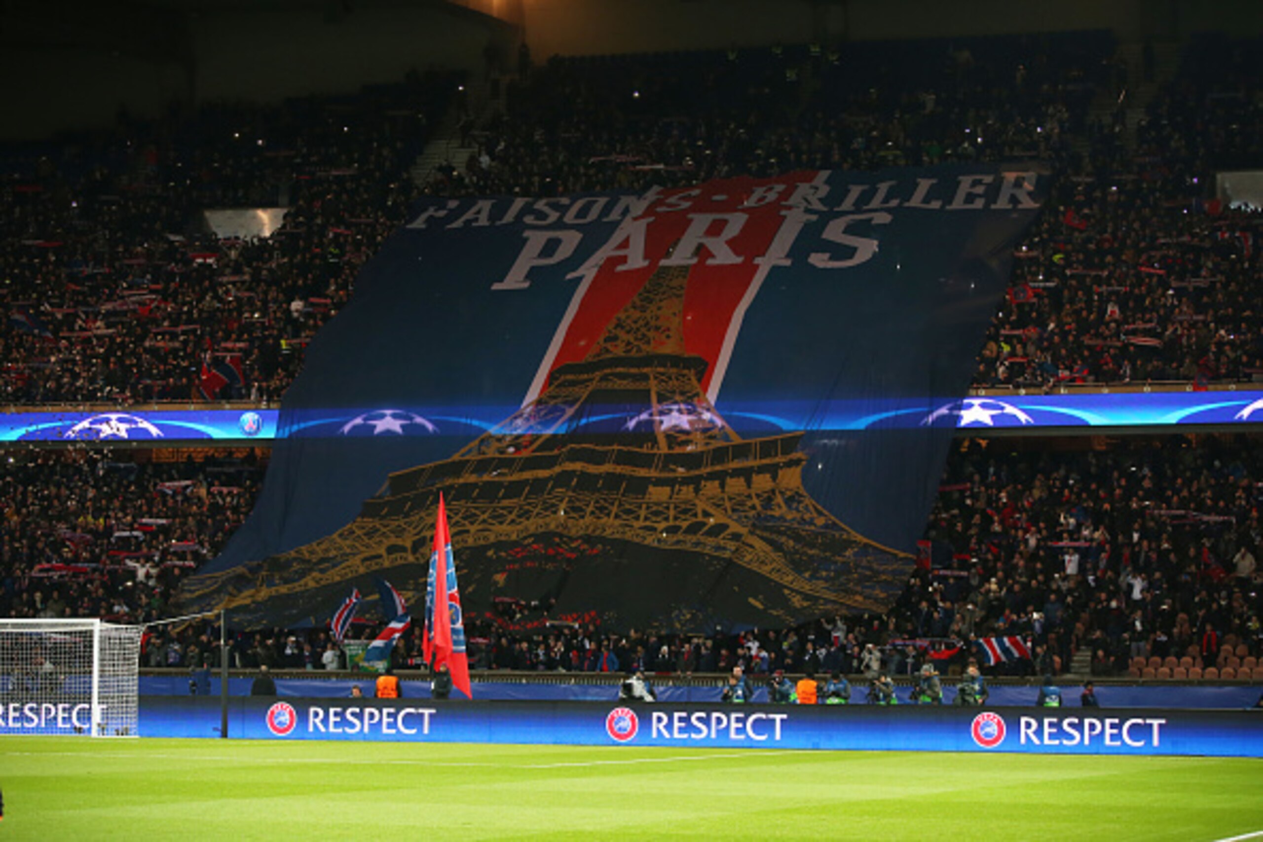 PARIS, FRANCE - FEBRUARY 16:  Paris Saint Germain fans display a huge banner during the UEFA Champions League Round of 16 First Leg match between Paris Saint-Germain and Chelsea at Parc des Princes on February 16, 2016 in Paris, France. (Photo by Ian MacN