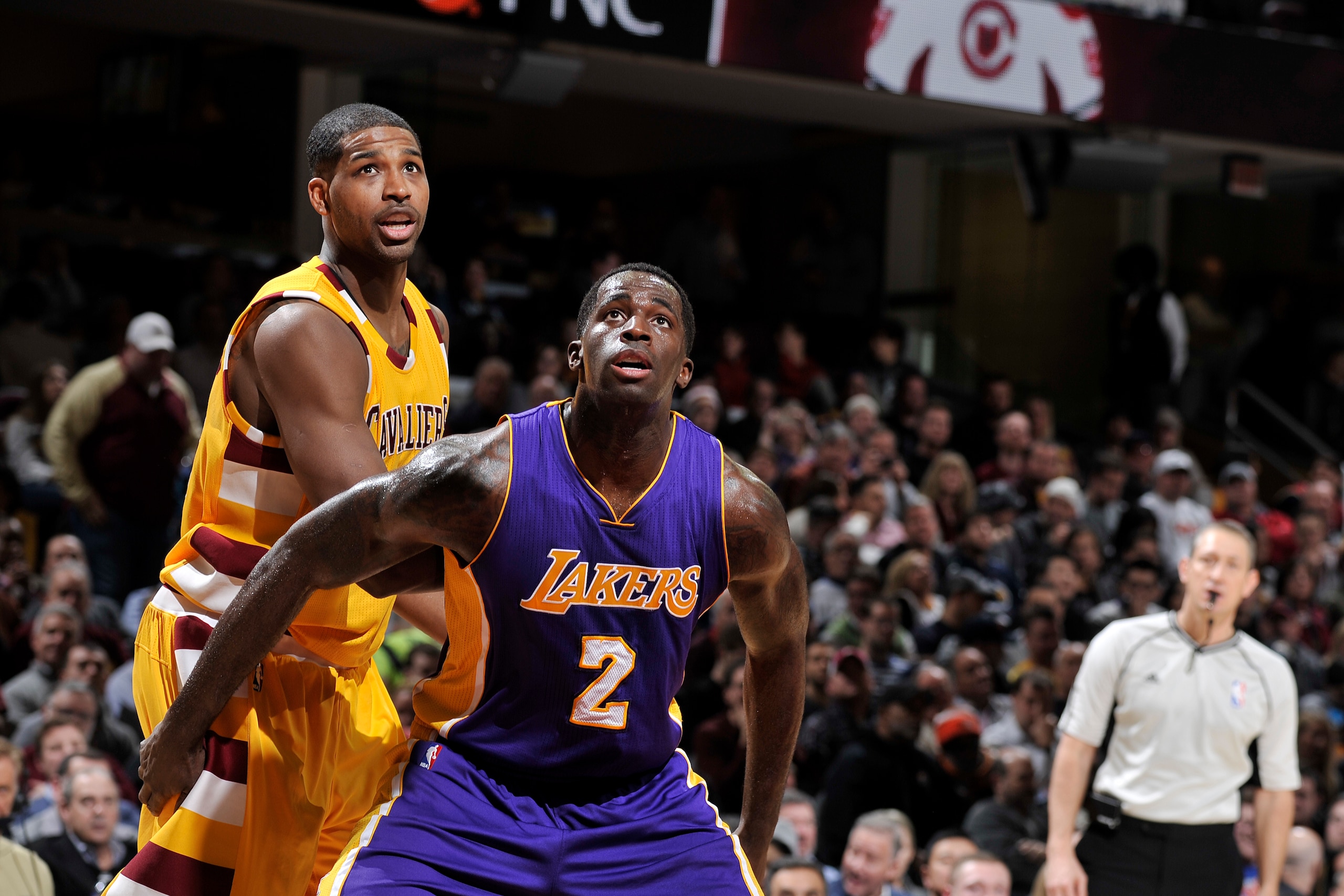 CLEVELAND, OH - FEBRUARY 10: Brandon Bass #2 of the Los Angeles Lakers boxes out against the Cleveland Cavaliers on February 10, 2016 at Quicken Loans Arena in Cleveland, Ohio. NOTE TO USER: User expressly acknowledges and agrees that, by downloading and CLEVELAND, OH - FEBRUARY 10: Brandon Bass #2 of the Los Angeles Lakers boxes out against the Cleveland Cavaliers on February 10, 2016 at Quicken Loans Arena in Cleveland, Ohio. NOTE TO USER: User expressly acknowledges and agrees that, by downloading and