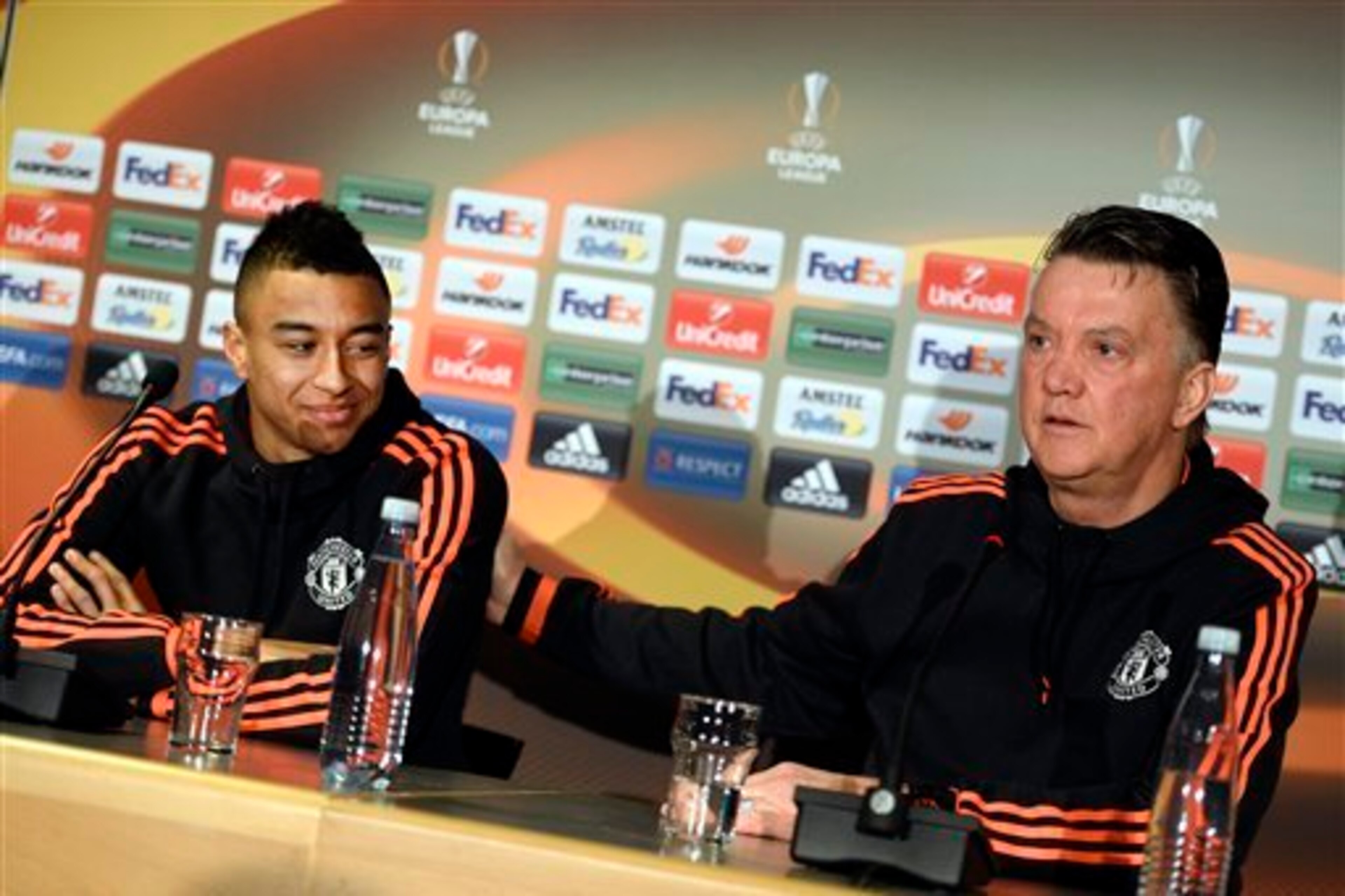 Louis van Gaal and Jesse Lingard face the press ahead of this one.