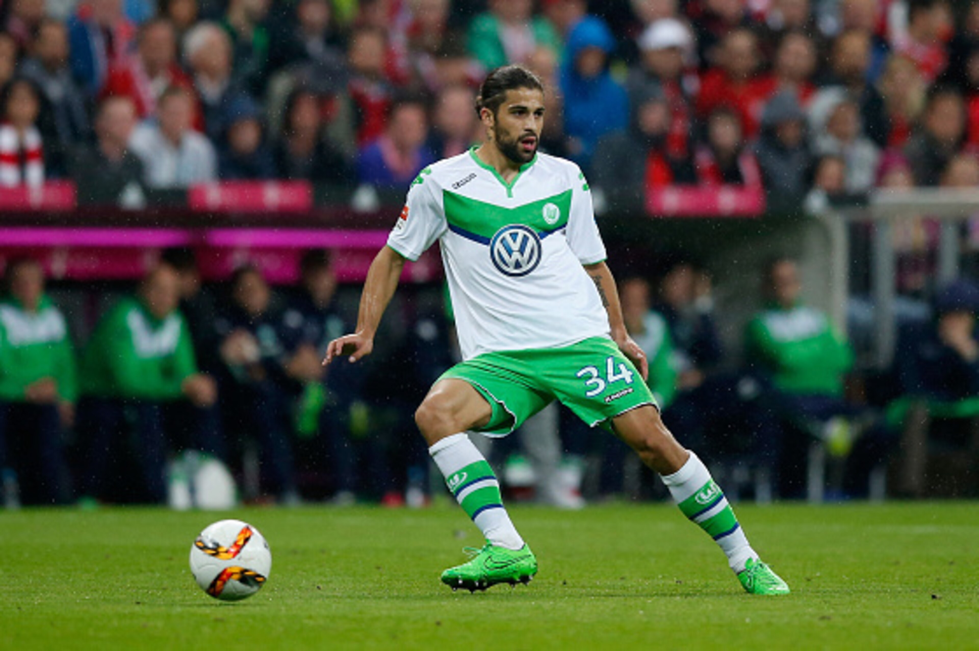 MUNICH, GERMANY - SEPTEMBER 22: Ricardo Rodriguez of Wolfsburg runs with the ball during the Bundesliga match between FC Bayern Muenchen and VfL Wolfsburg at Allianz Arena on September 22, 2015 in Munich, Germany. (Photo by Boris Streubel/Getty Images) MUNICH, GERMANY - SEPTEMBER 22: Ricardo Rodriguez of Wolfsburg runs with the ball during the Bundesliga match between FC Bayern Muenchen and VfL Wolfsburg at Allianz Arena on September 22, 2015 in Munich, Germany. (Photo by Boris Streubel/Getty Images)