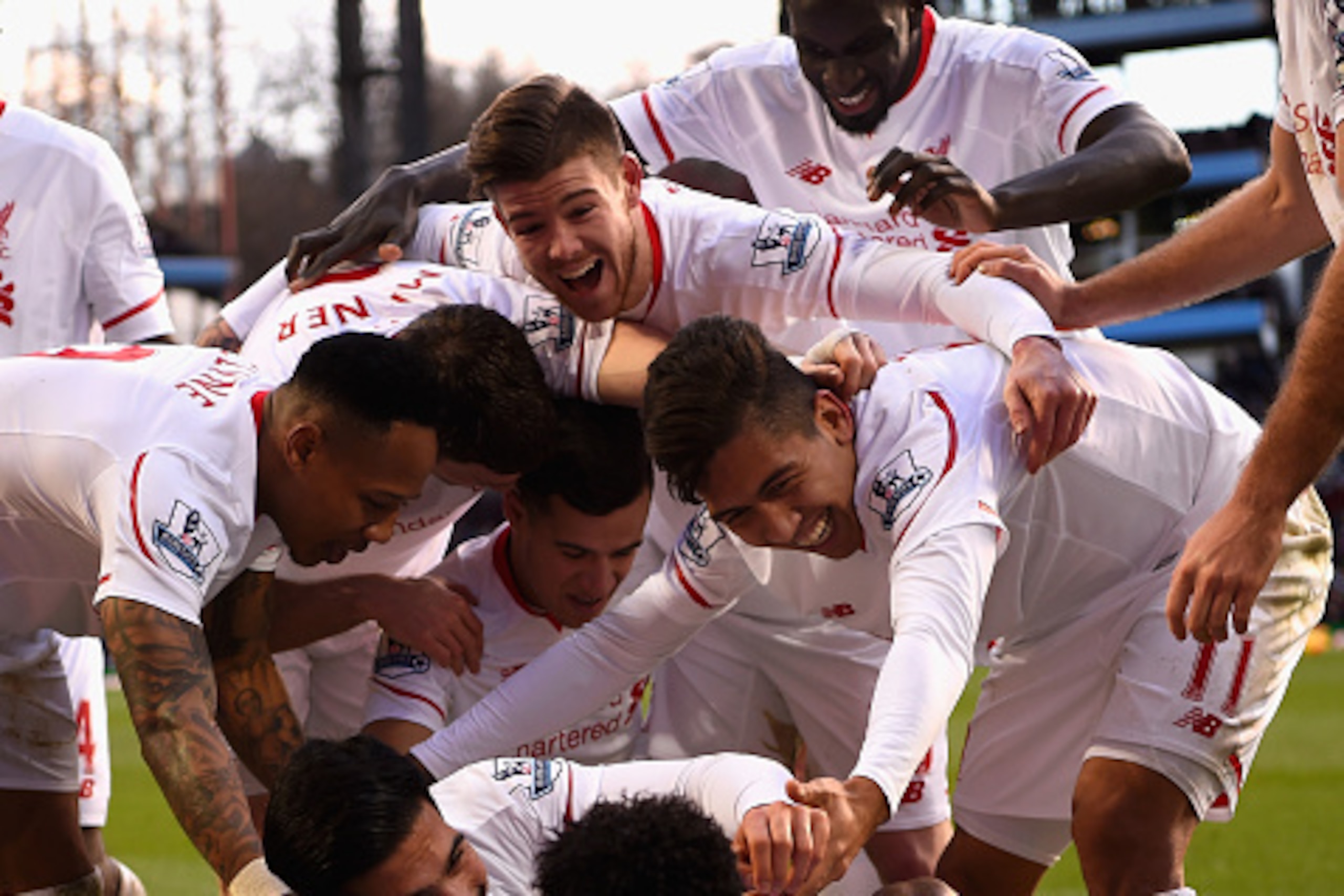 BIRMINGHAM, ENGLAND - FEBRUARY 14:  Liverpool players celebrate Emre Can of Liverpool's goal goal during the Barclays Premier League match between Aston Villa and Liverpool at Villa Park on February 14, 2016 in Birmingham, Liverpool.  (Photo by Stu Forste