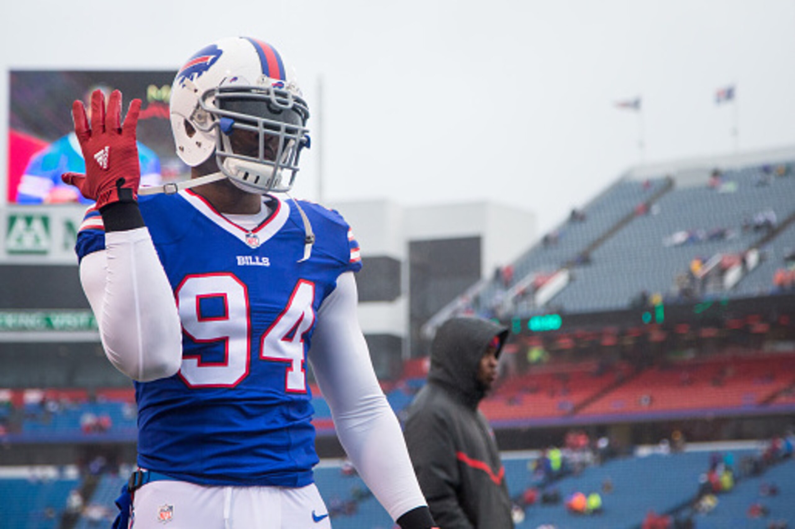 ORCHARD PARK, NY - DECEMBER 27:  Mario Williams #94 of the Buffalo Bills warms up before the game against the Dallas Cowboys on December 27, 2015 at Ralph Wilson Stadium in Orchard Park, New York.  Buffalo defeats Dallas 16-6.  (Photo by Brett Carlsen/Get