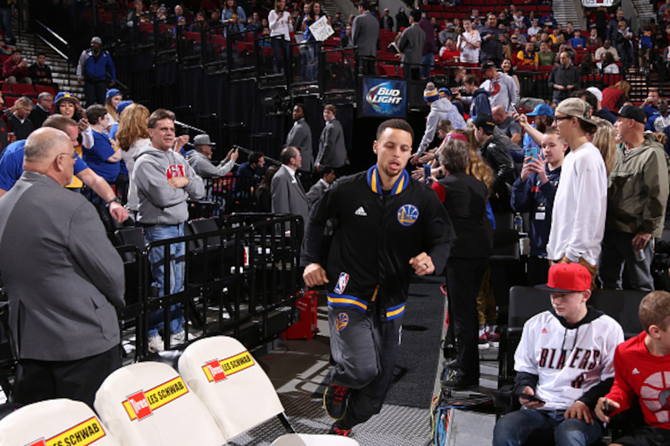 PORTLAND, OR - FEBRUARY 19: Stephen Curry #30 of the Golden State Warriors is introduced before the game against the Portland Trail Blazers on February 19, 2016 at the Moda Center in Portland, Oregon. NOTE TO USER: User expressly acknowledges and agrees t