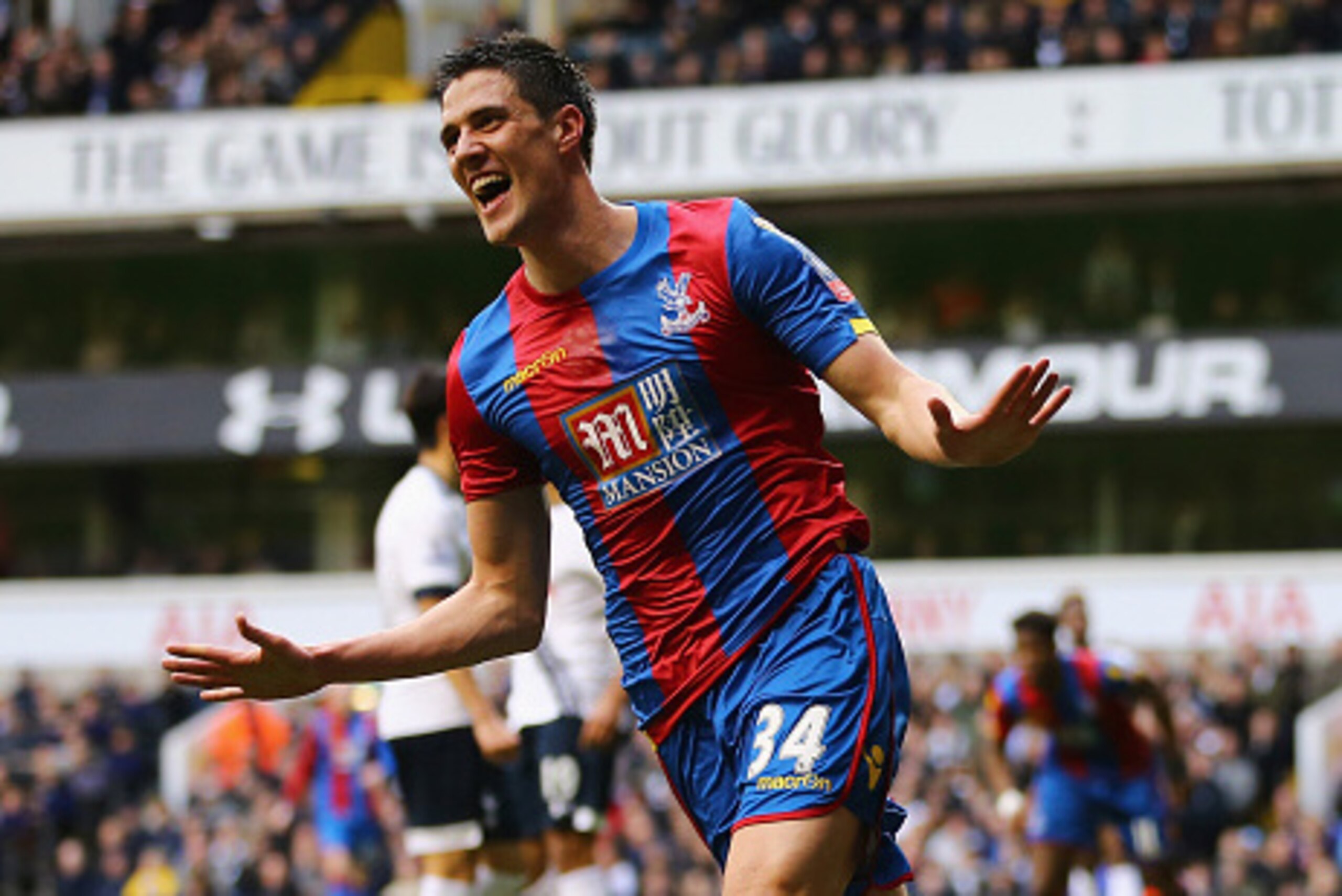 LONDON, ENGLAND - FEBRUARY 21:  Martin Kelly of Crystal Palace celebrates scoring the opening goal during the Emirates FA Cup Fifth Round match between Tottenham Hotspur and Crystal Palace at White Hart Lane on February 21, 2016 in London, England.  (Phot